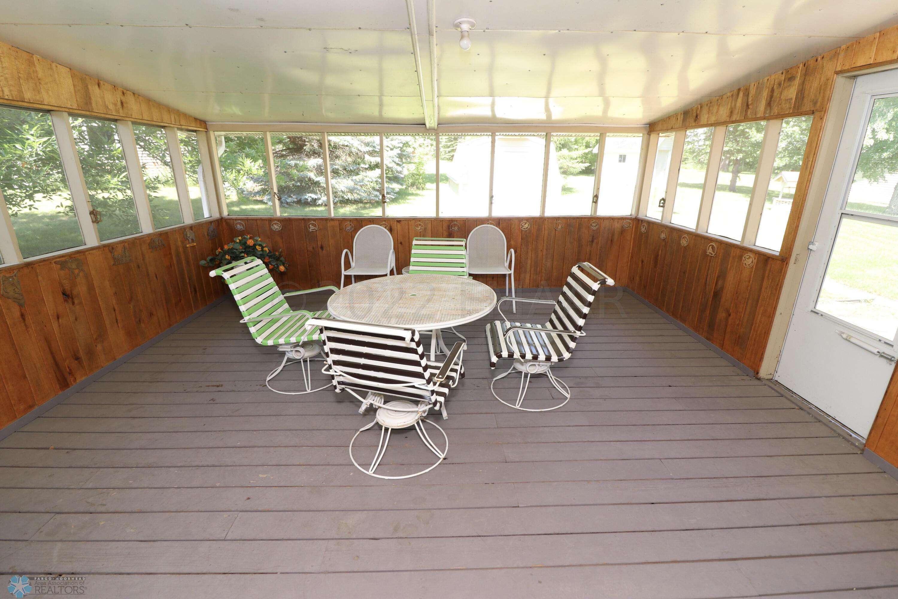 3 season porch