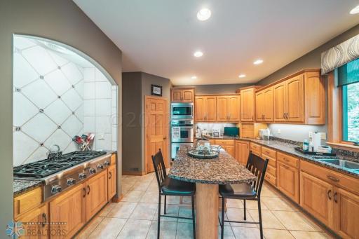 25699 FRIEDA Drive, Detroit Lakes, MN 56501