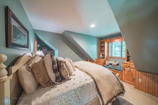 25699 FRIEDA Drive, Detroit Lakes, MN 56501