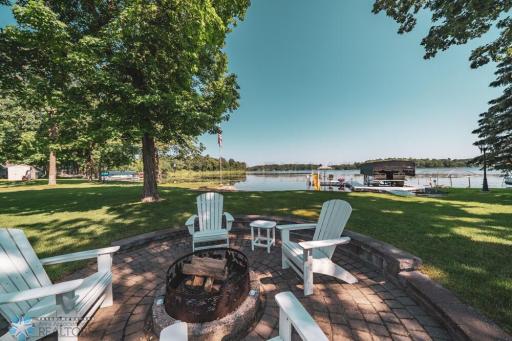 25699 FRIEDA Drive, Detroit Lakes, MN 56501