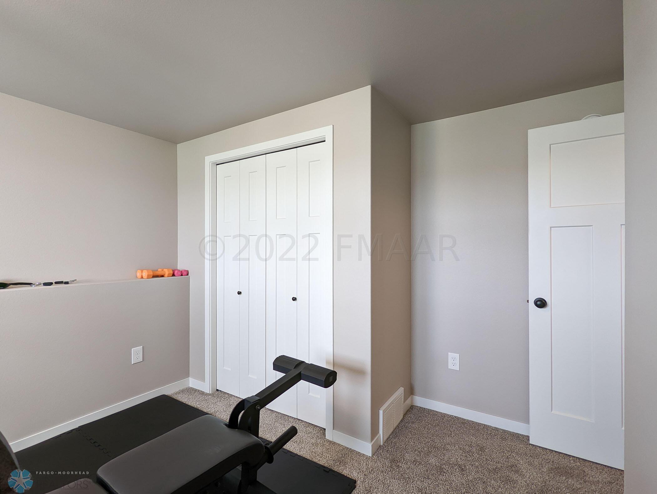 L2P047-145608954