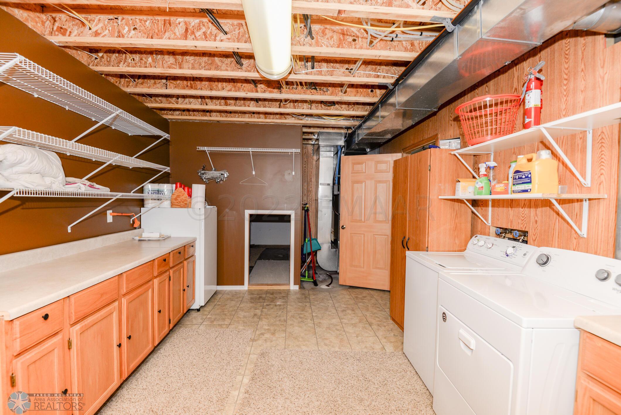 Laundry/Utilities