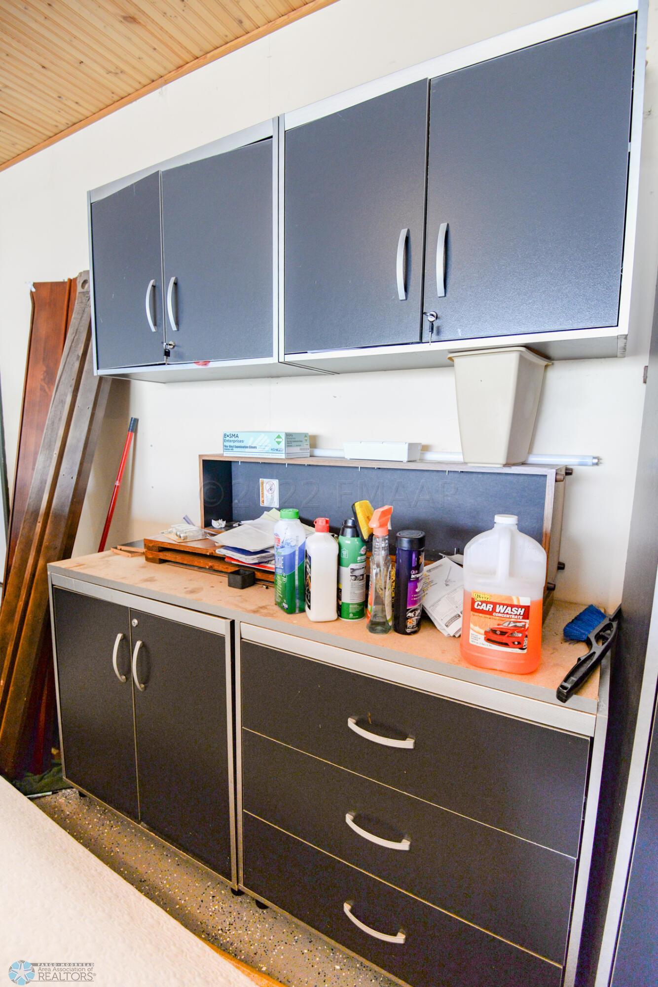 Storage/Bench