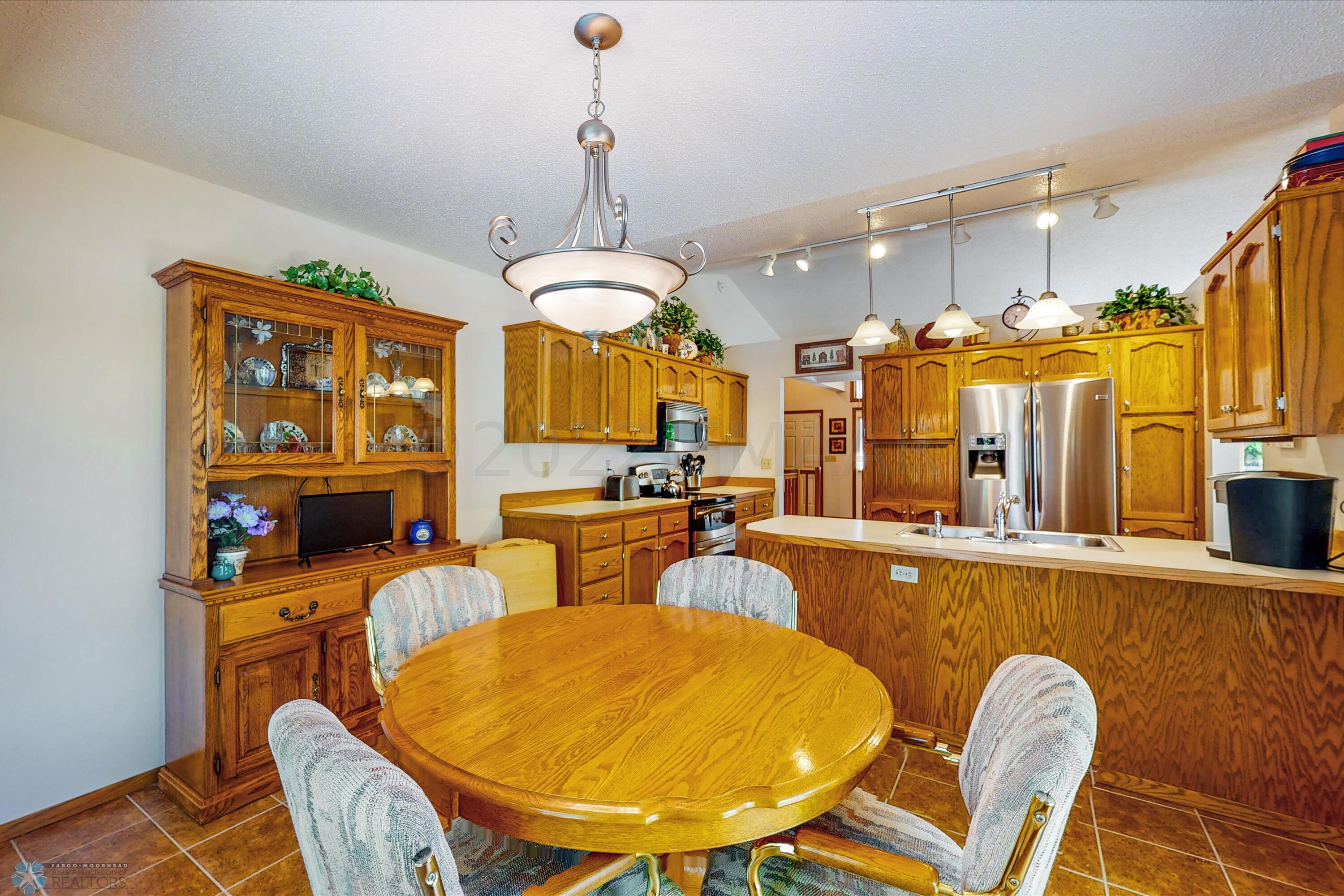 2509-33rd-St-S-06282022_145914-Edit