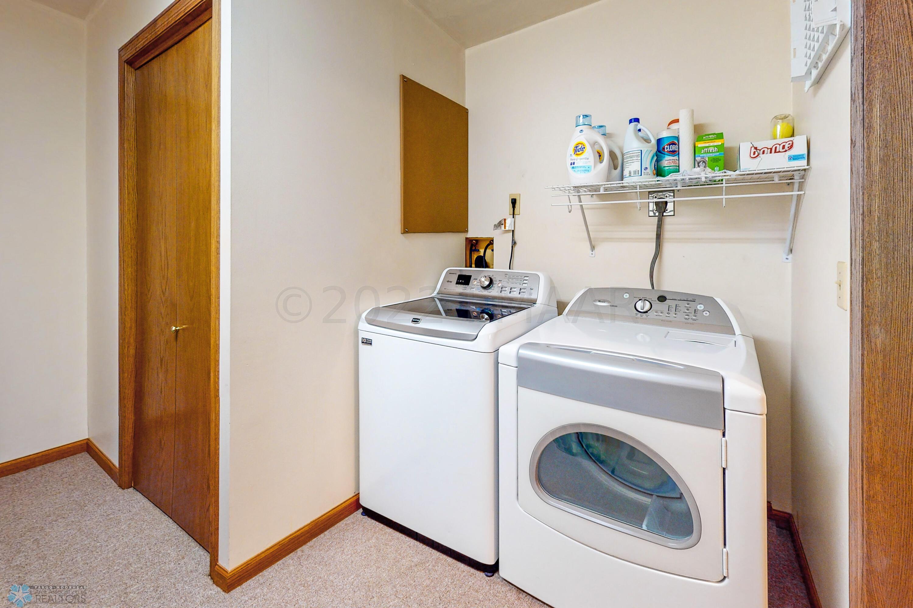 2509-33rd-St-S-Laundry-Edit