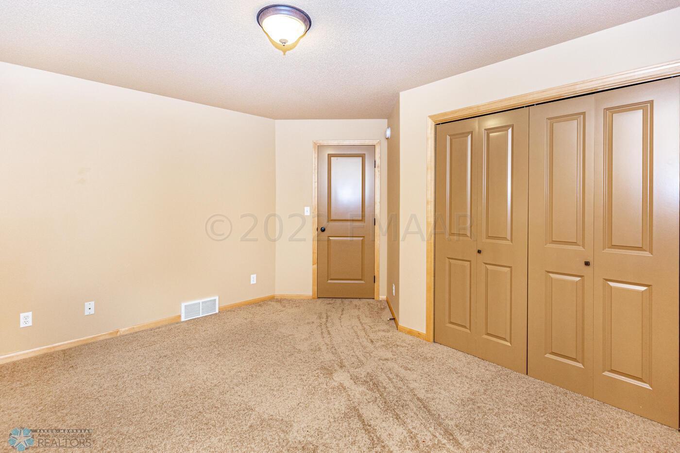 Home-4