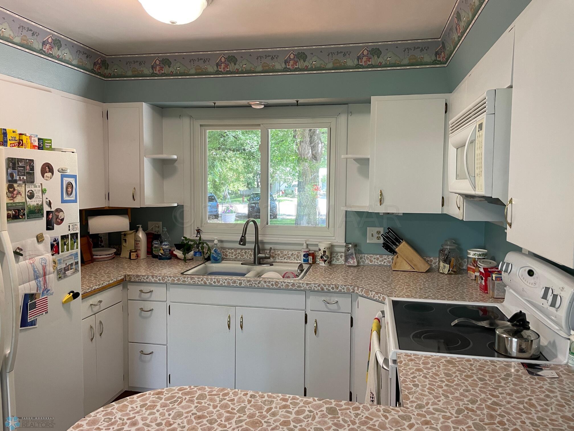 6-Kitchen