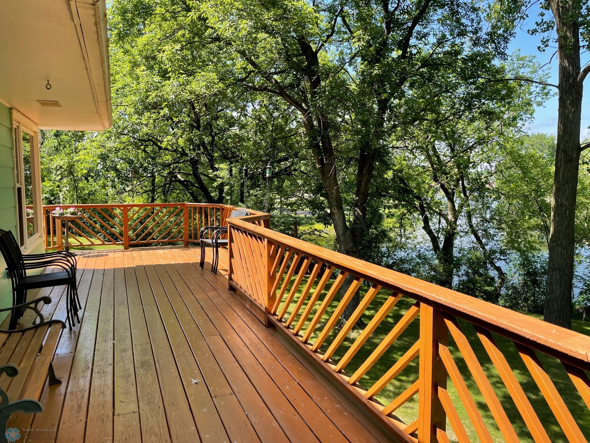 13-Deck overlooking river (2)