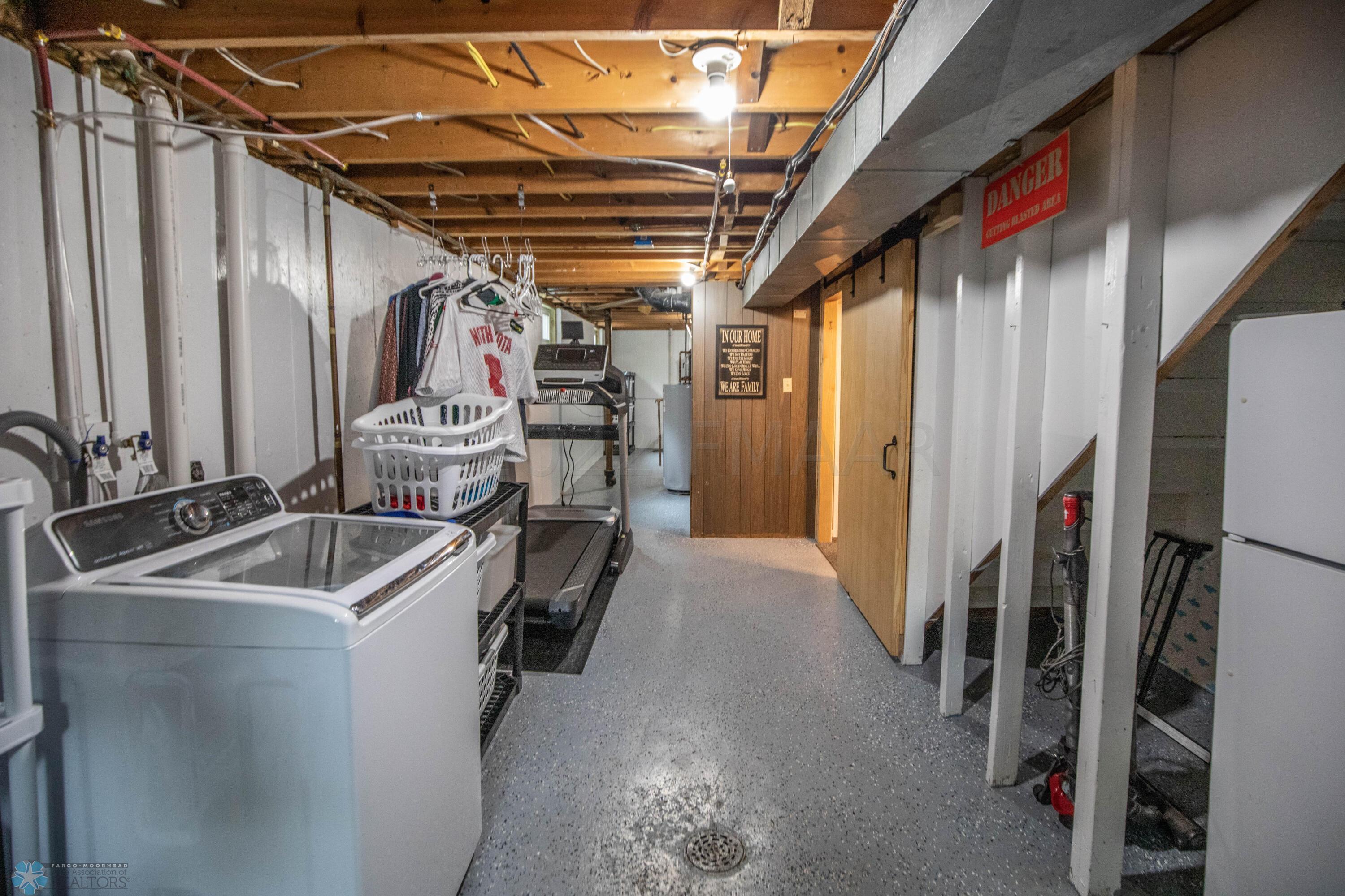 Laundry/Storage