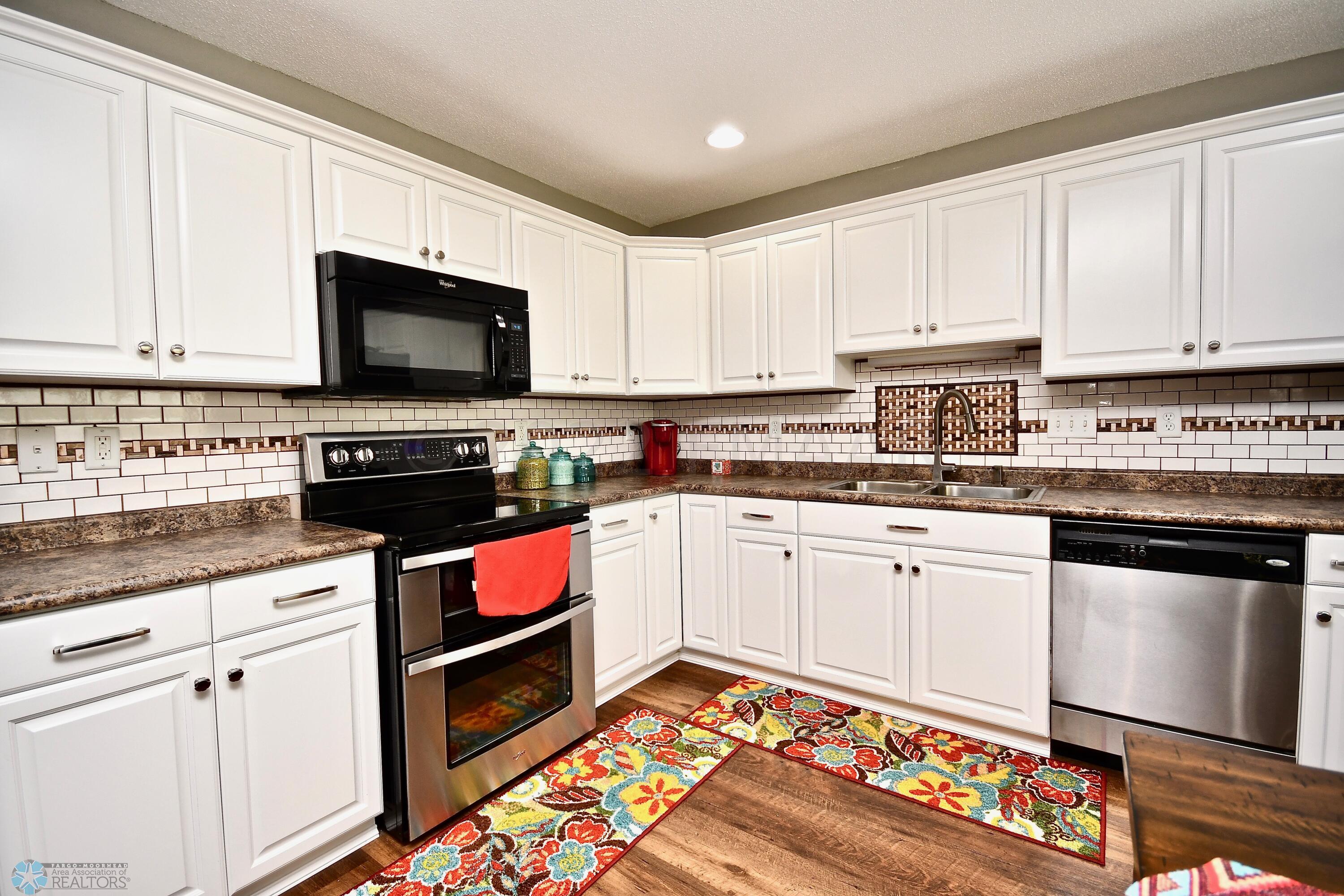 Kitchen 3