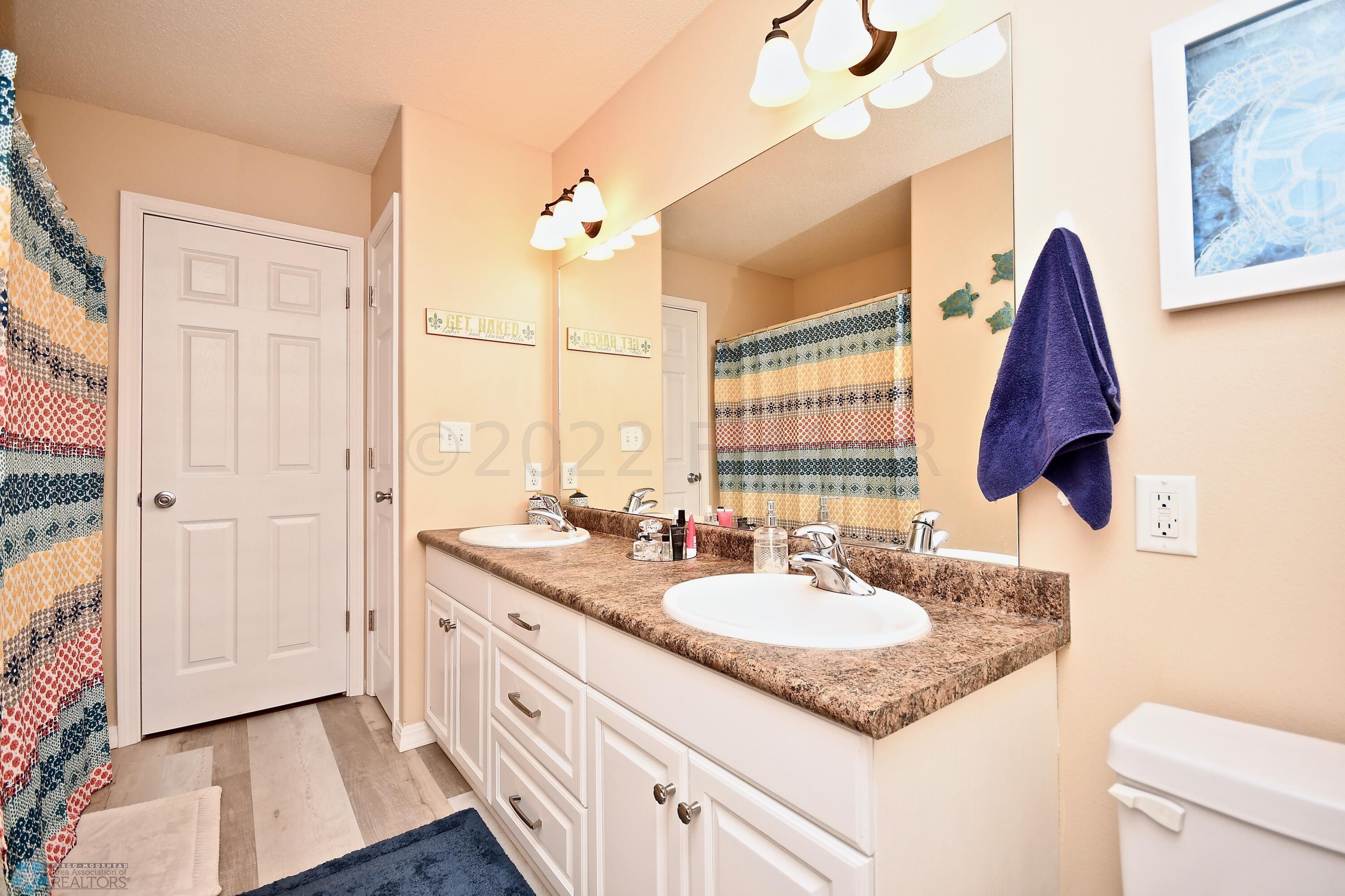 Full Bath upper level