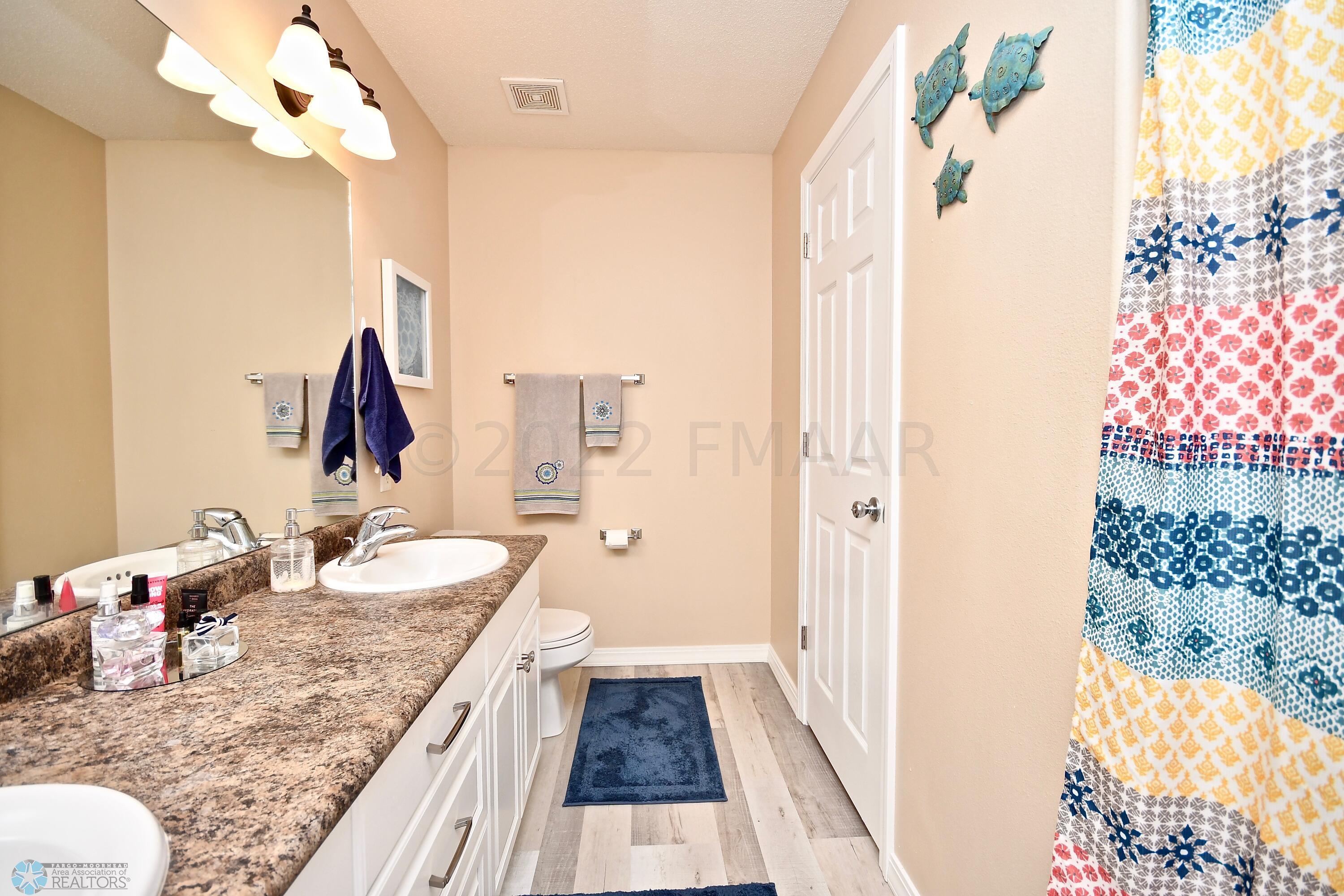 Full bath upper level 3