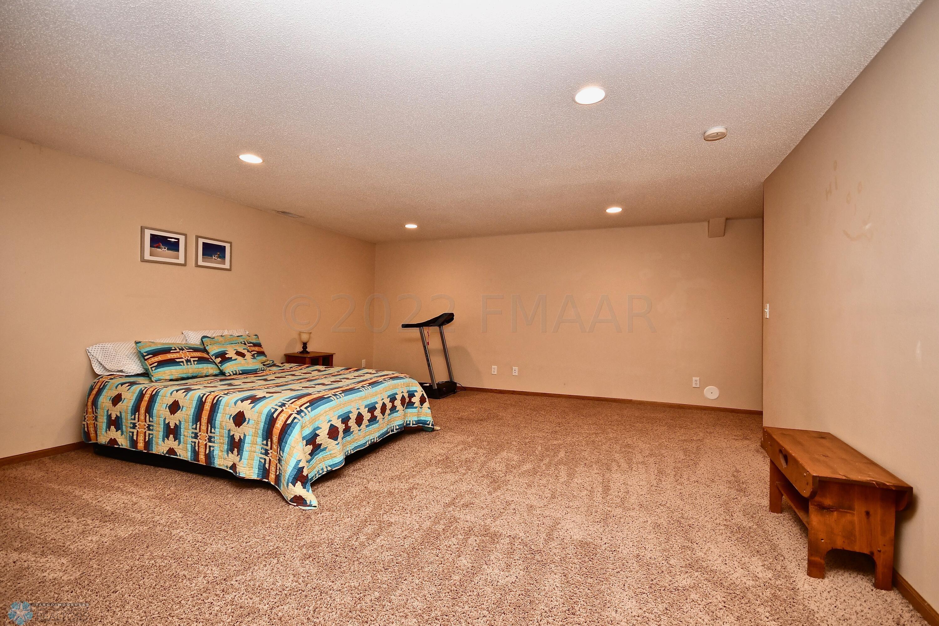 Basement Family Room 4