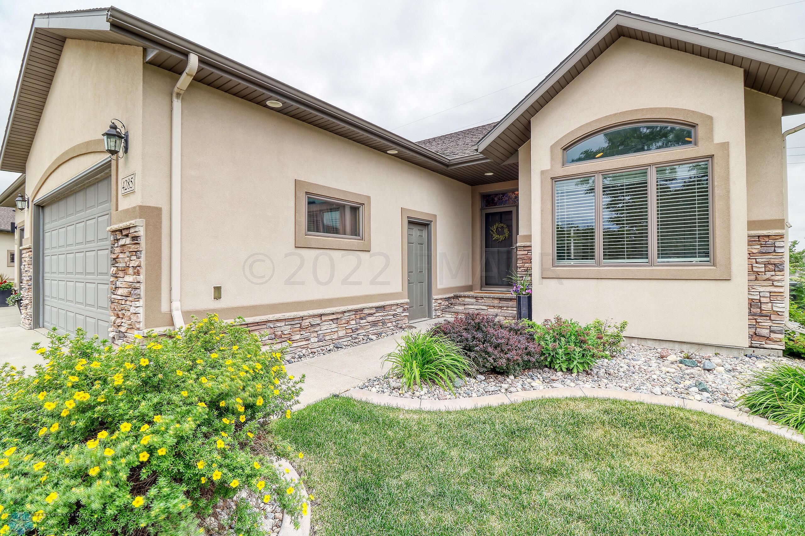 Welcome to 4285 Coventry Drive South!