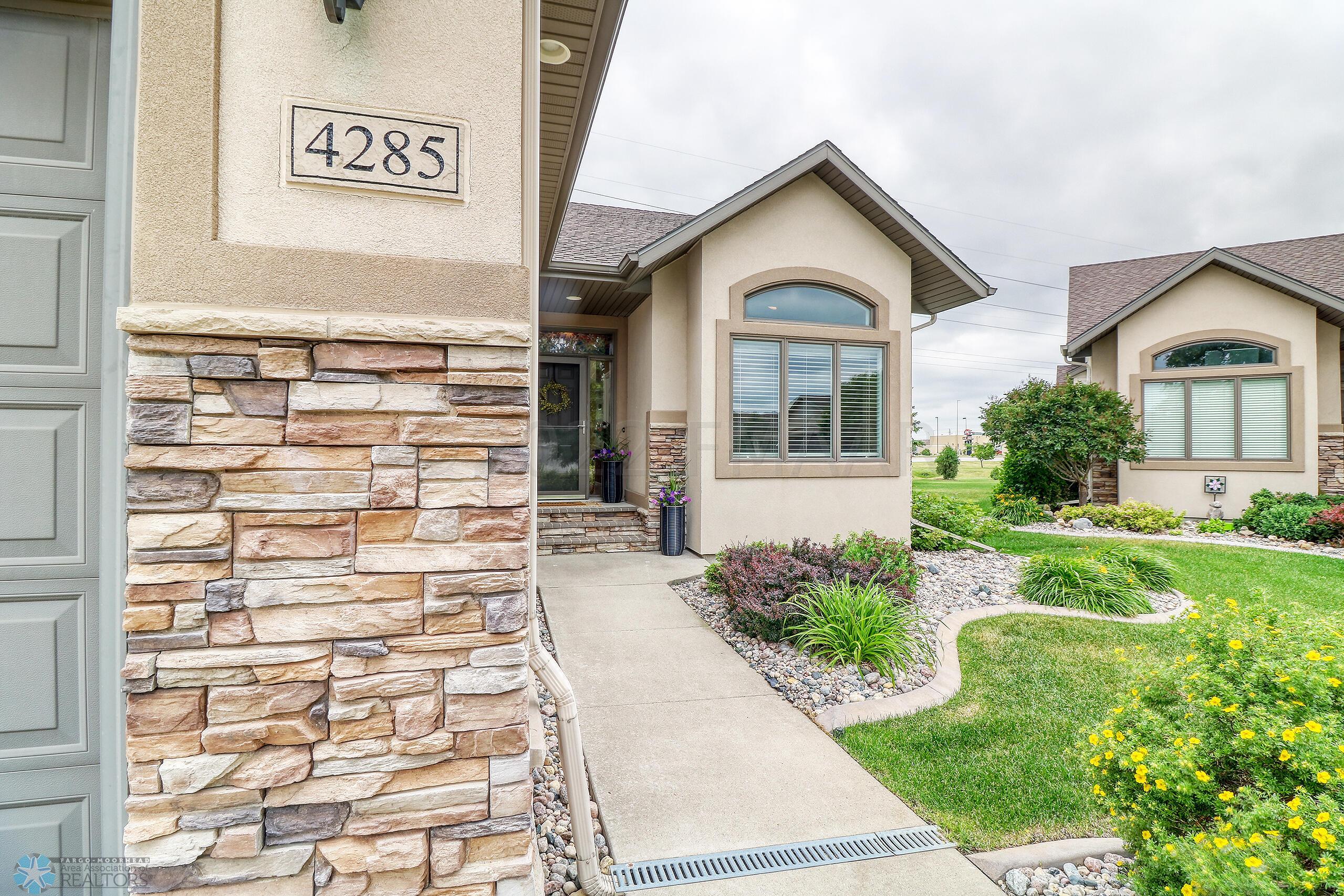 Stucco & Stone Exterior