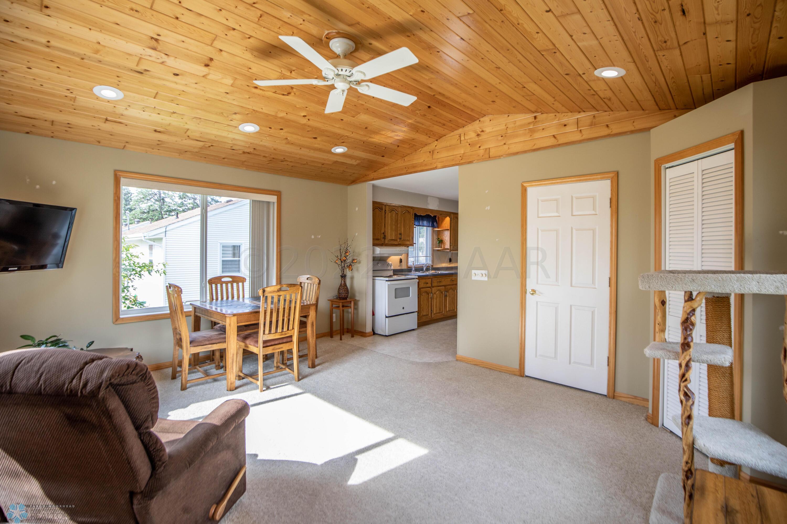 Sun Room / Second Living Room