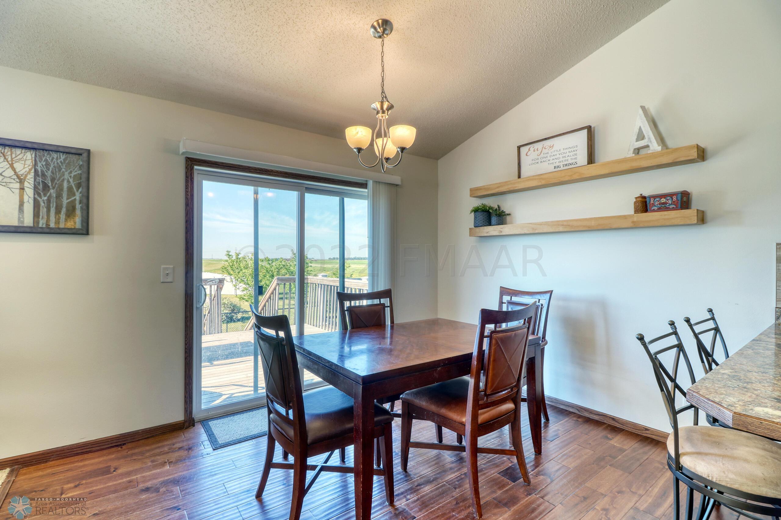 Dining Area1_1