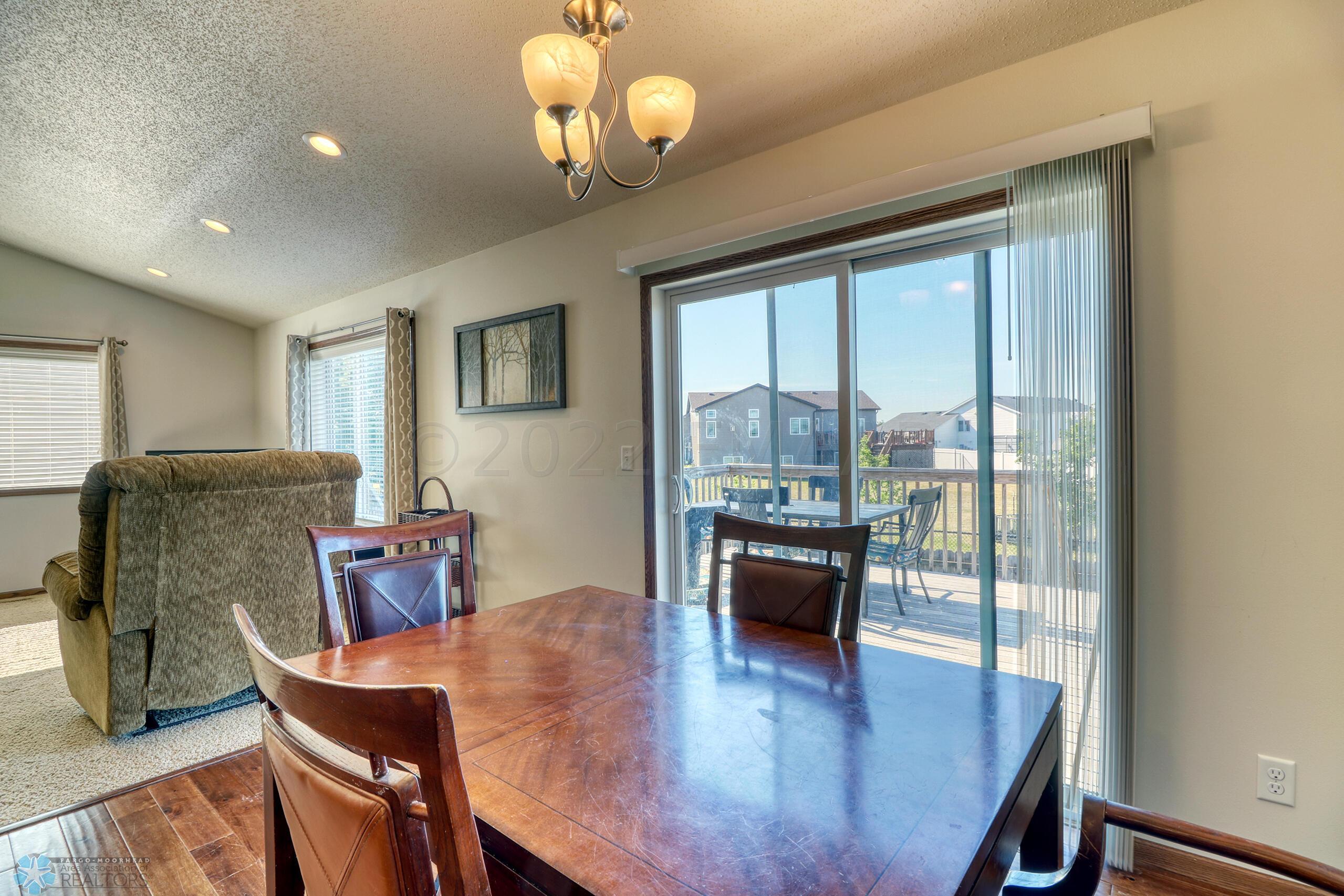 Dining Area1_3