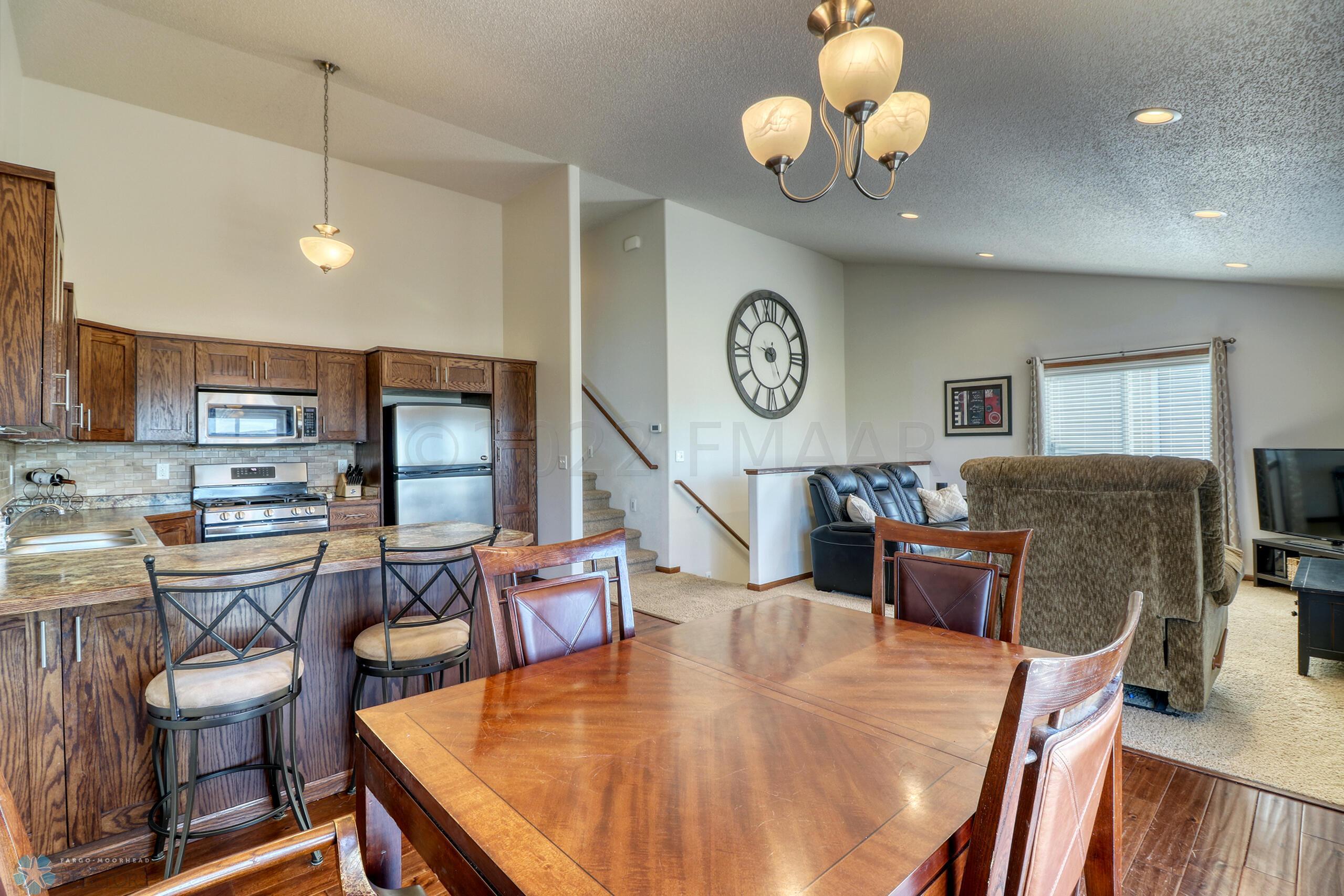 Dining Area1_2