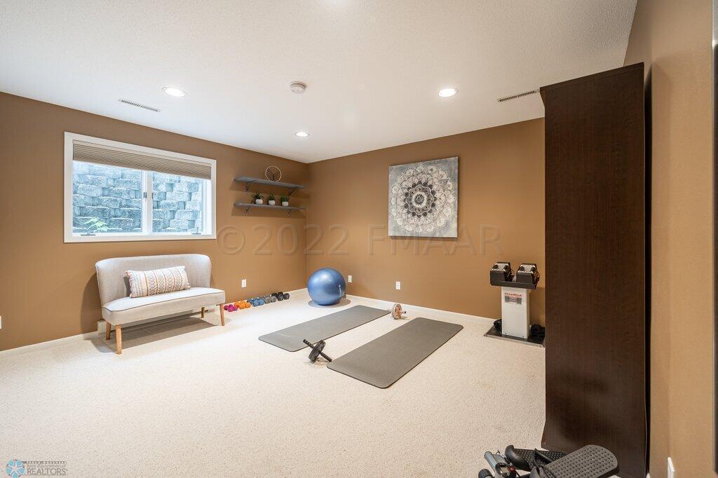 LL Bedroom 1