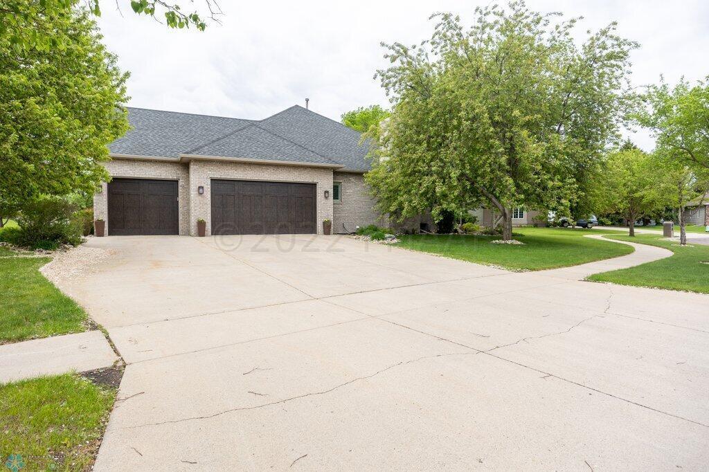 Triple garage