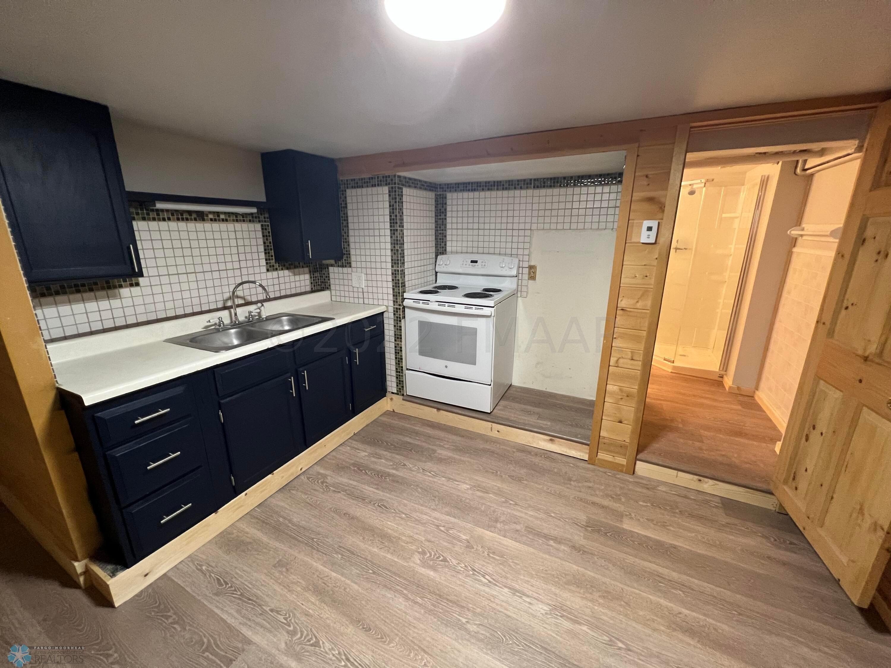 23. Kitchen 2.1
