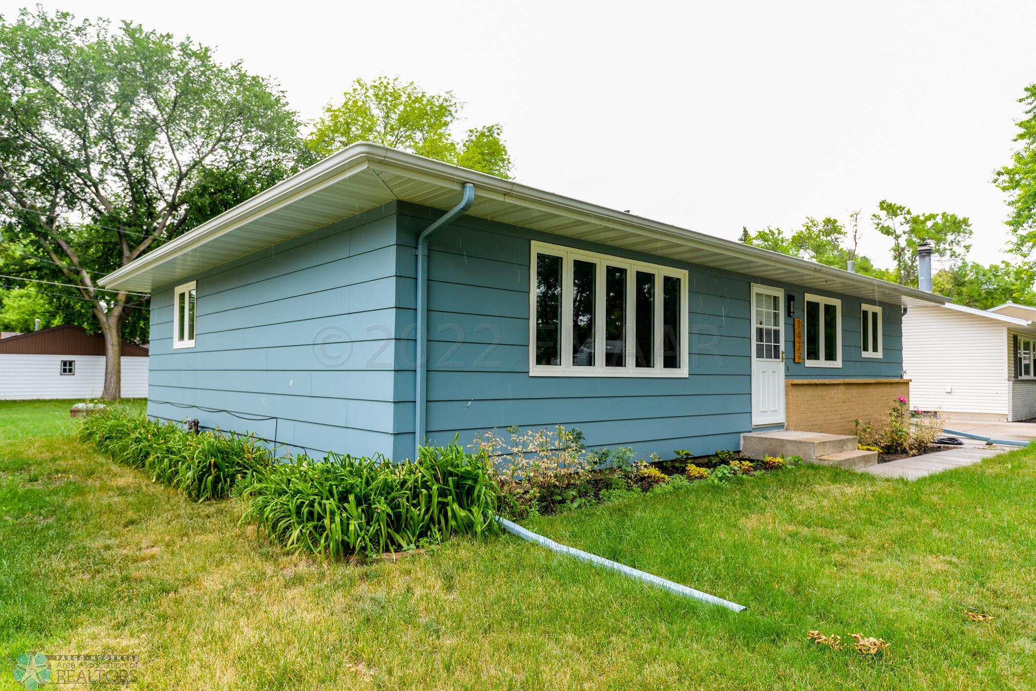 Front/Side Exterior