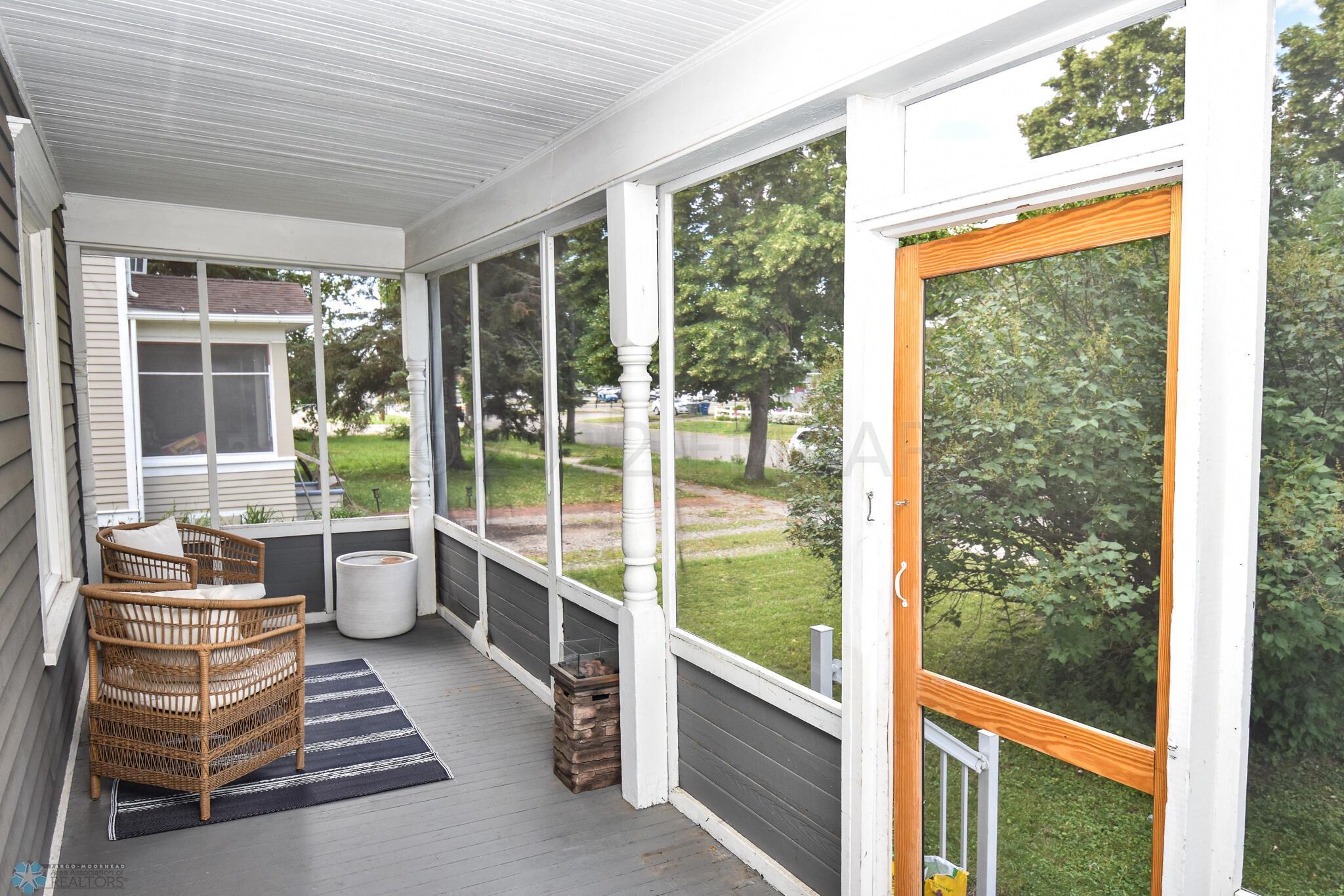 Screen Porch