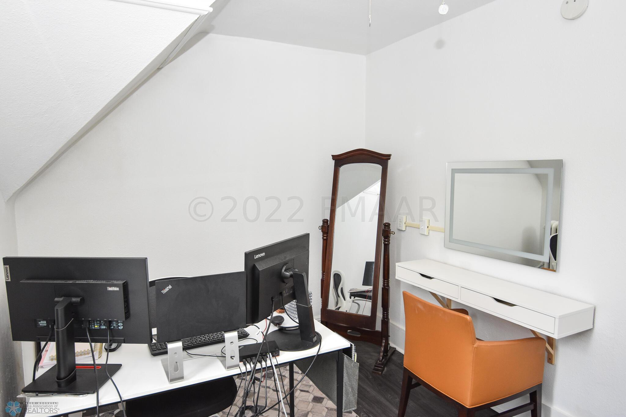 Upper Bedroom 2