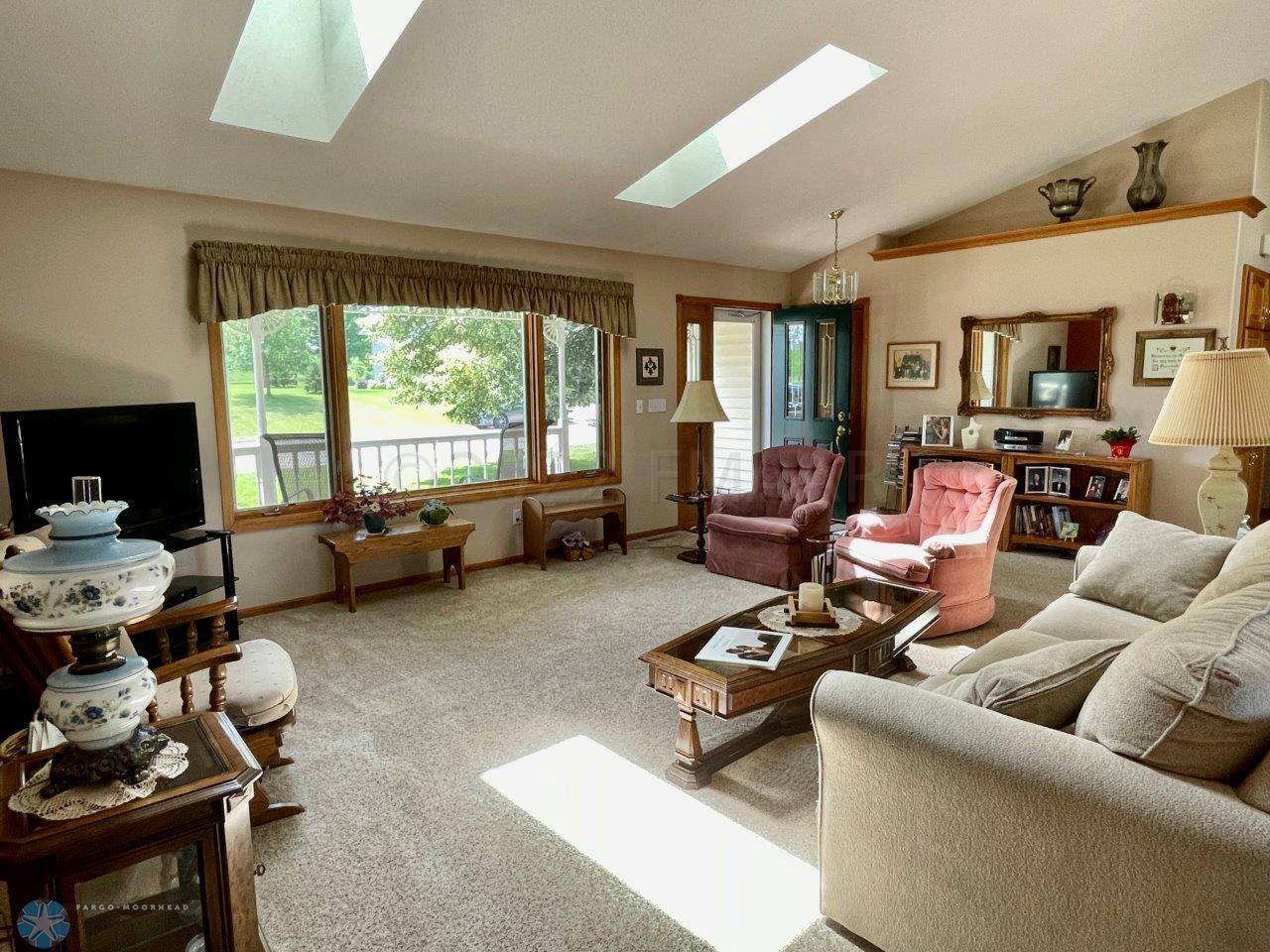 2-Living room (1)