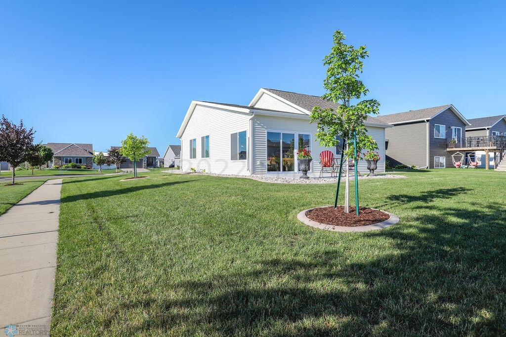 640 Westview Ln E, West Fargo