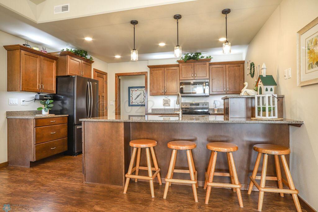 640 Westview Ln E, West Fargo