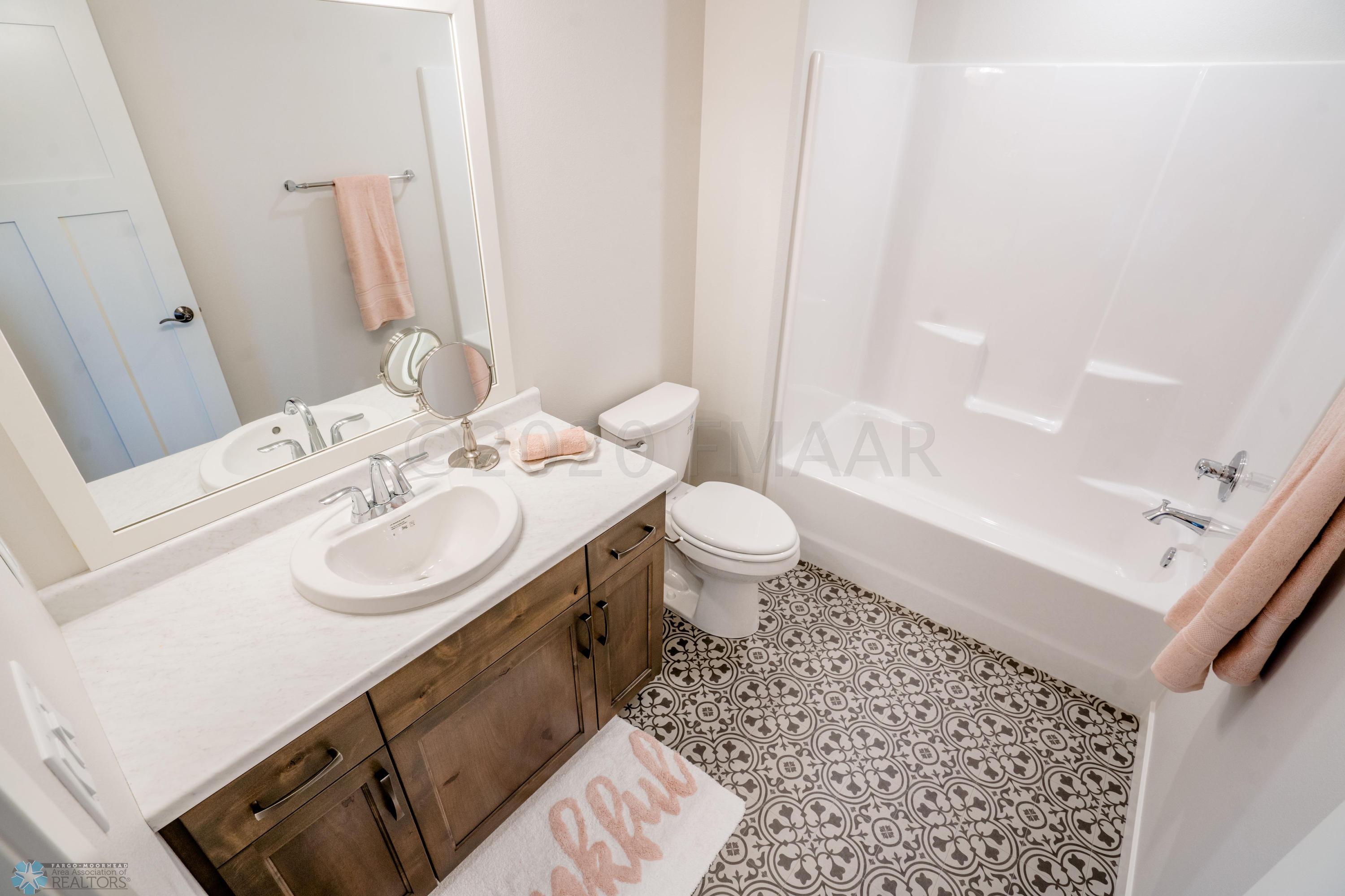 Second Level Suite Bathroom