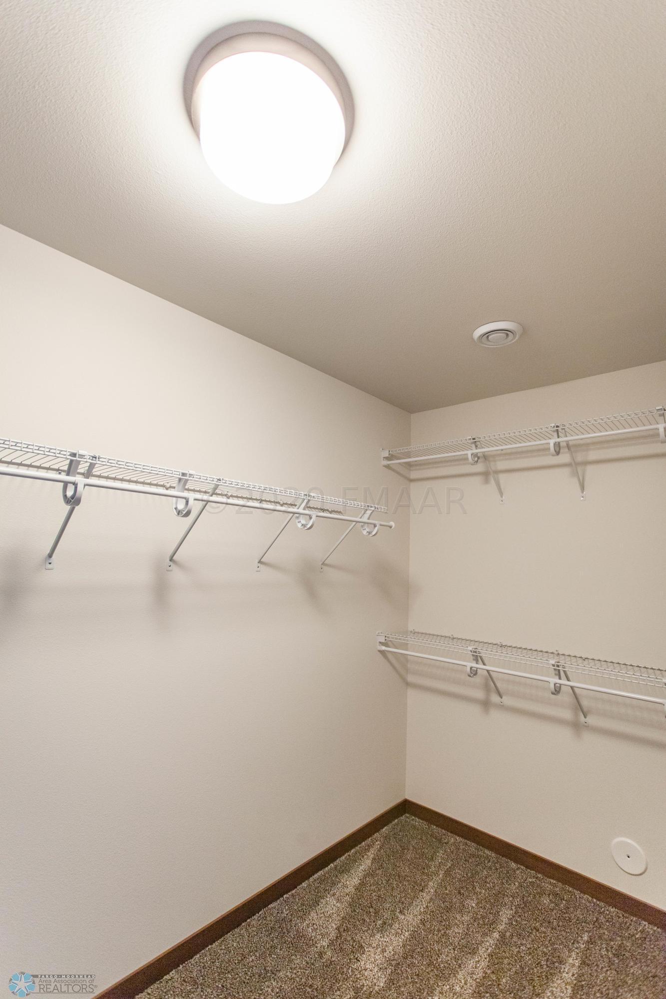 Walk in Closet