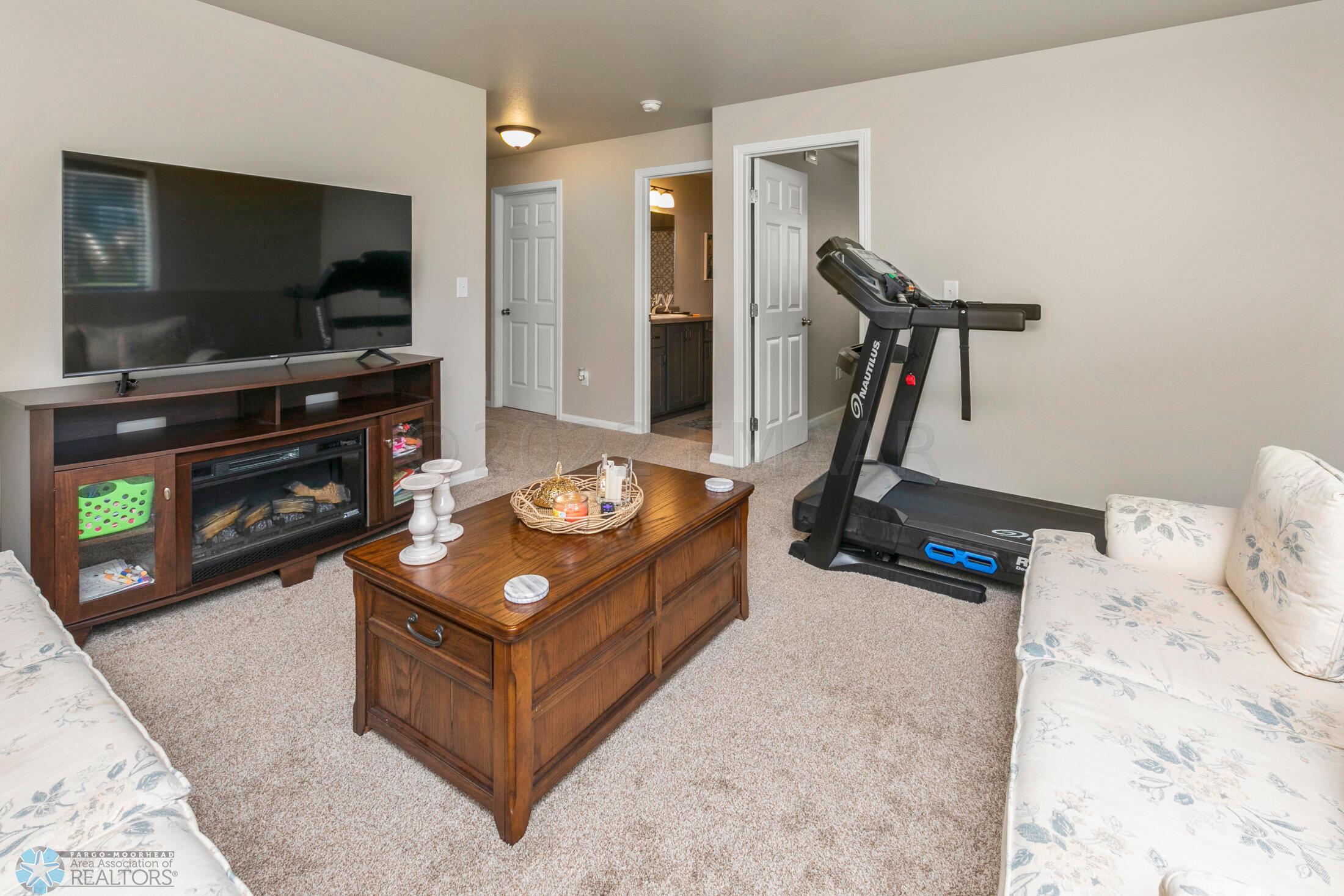 07-13-22-JL-1558_DDM_4639