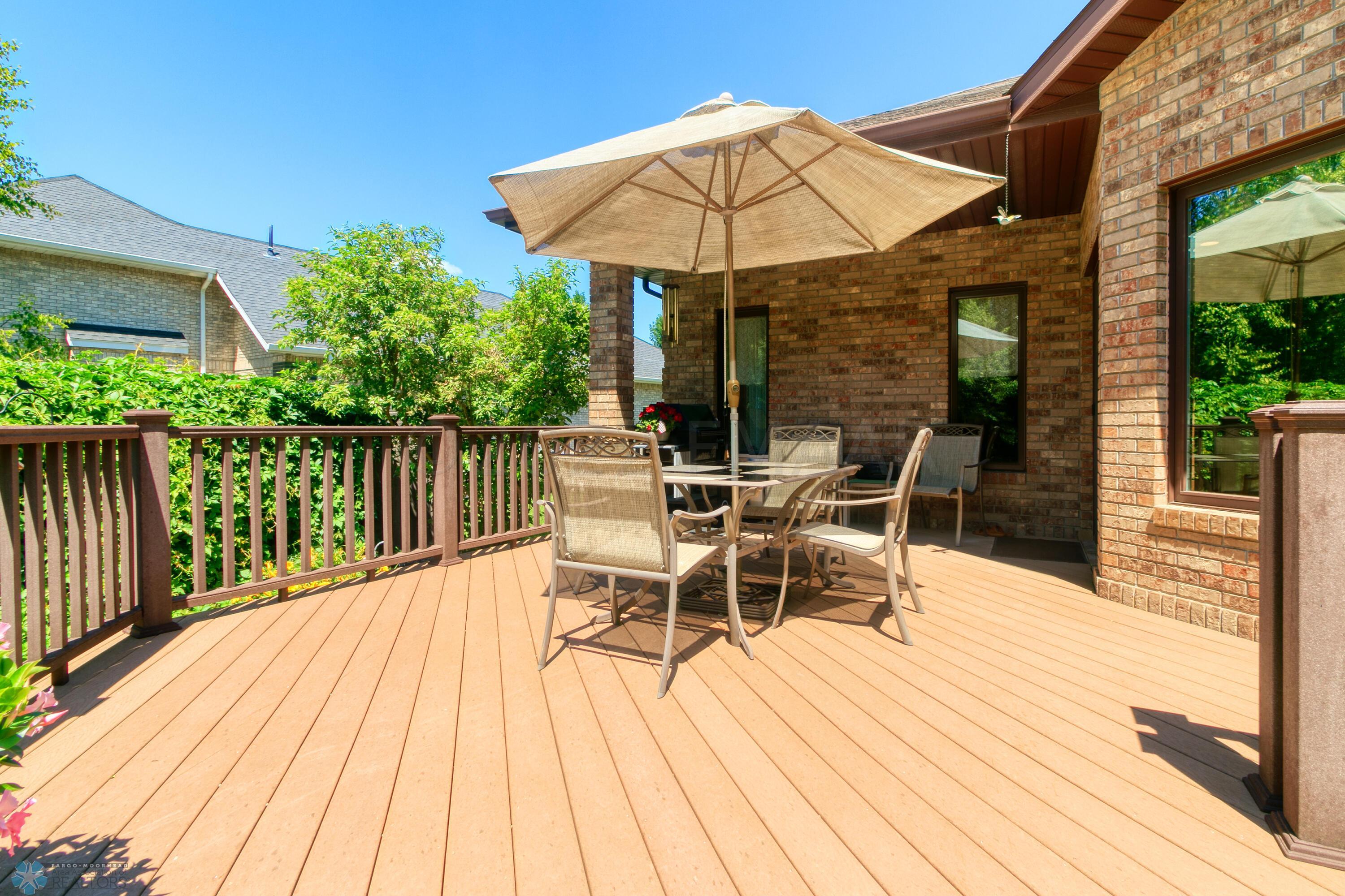Gorgeous back deck