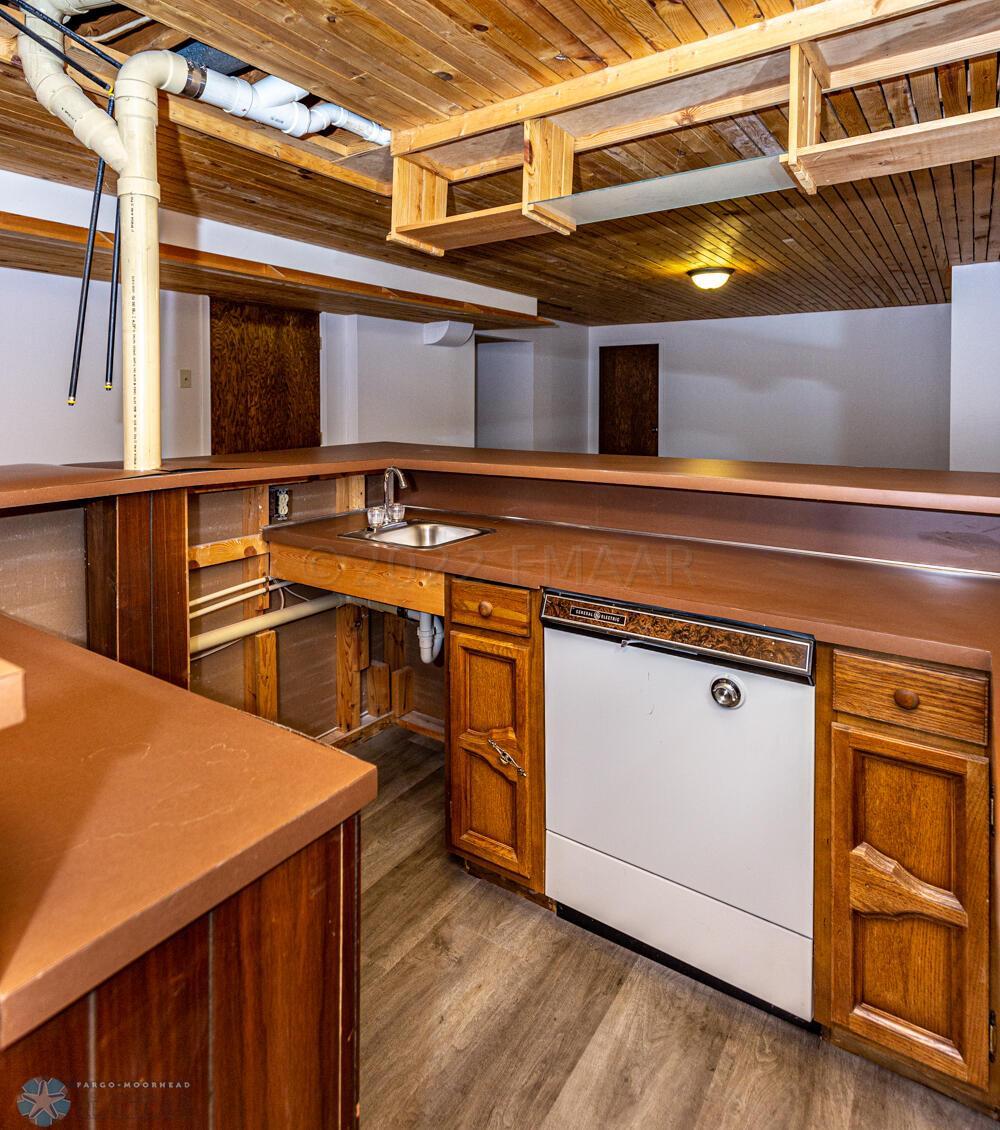 Wet Bar