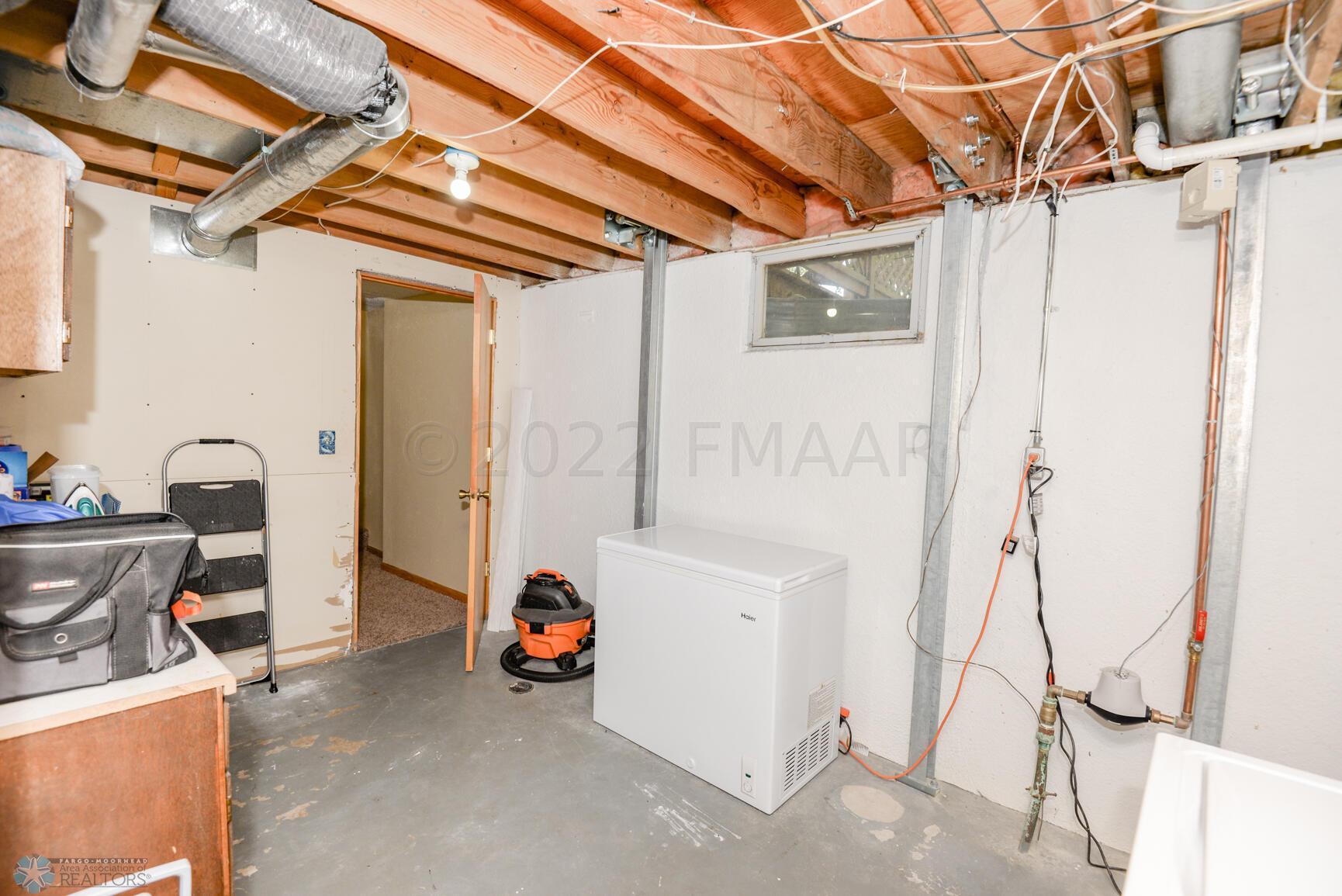 Laundry/Utilities