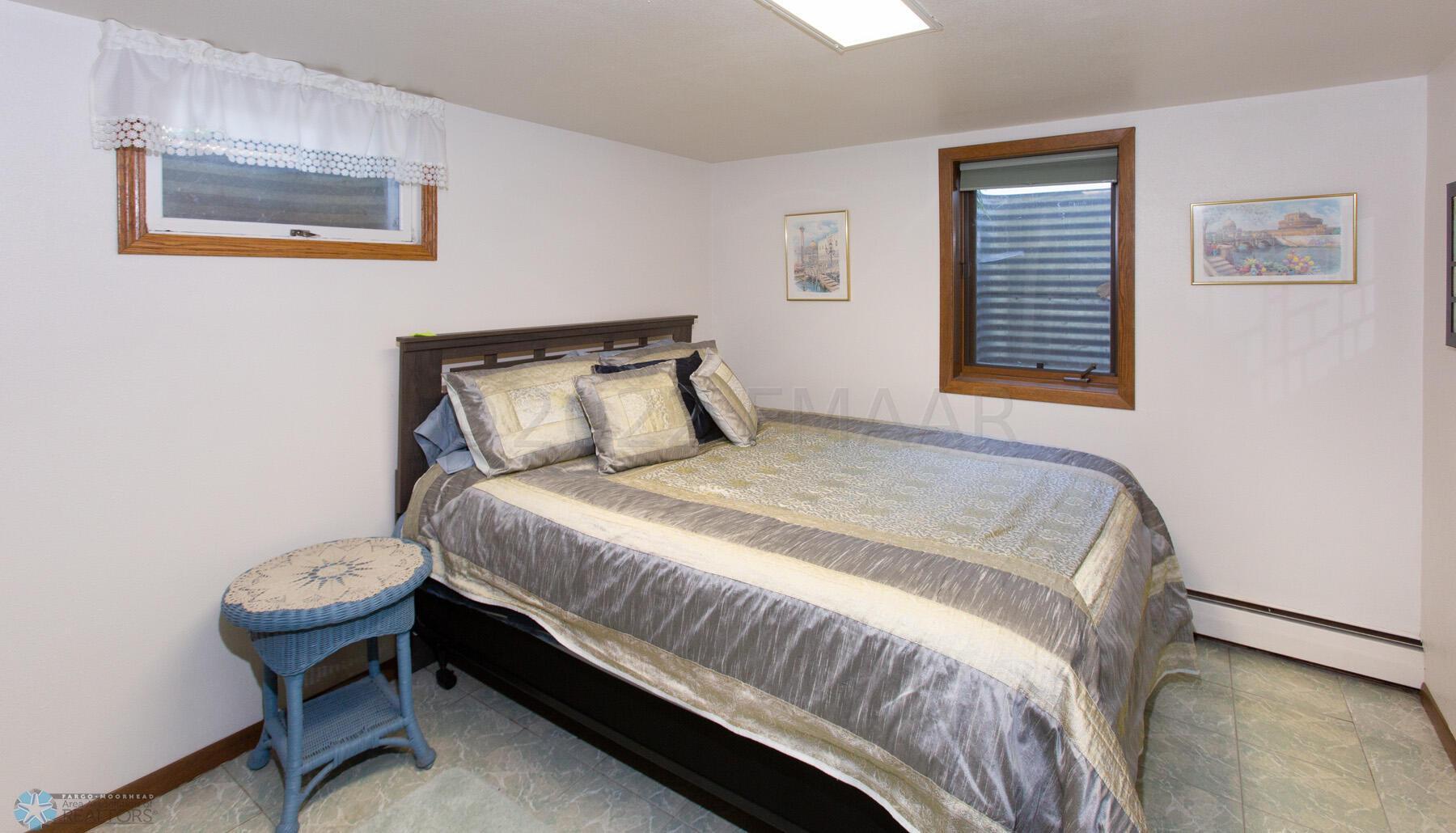 Basement Bedroom w/Walk-in Closet!