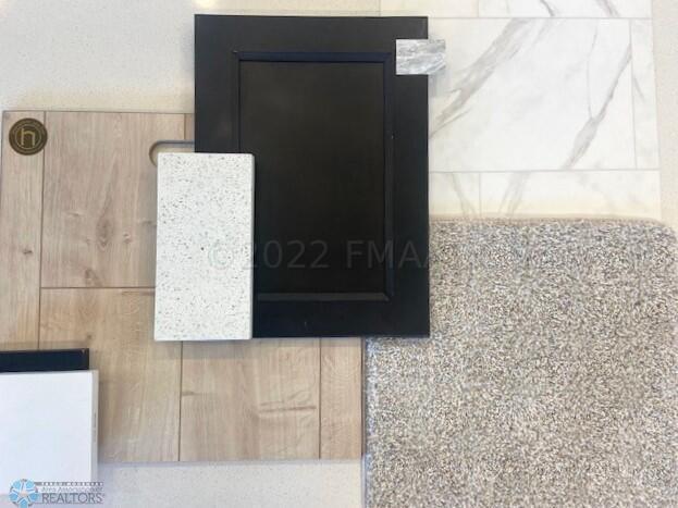 1534 - Interior Selections