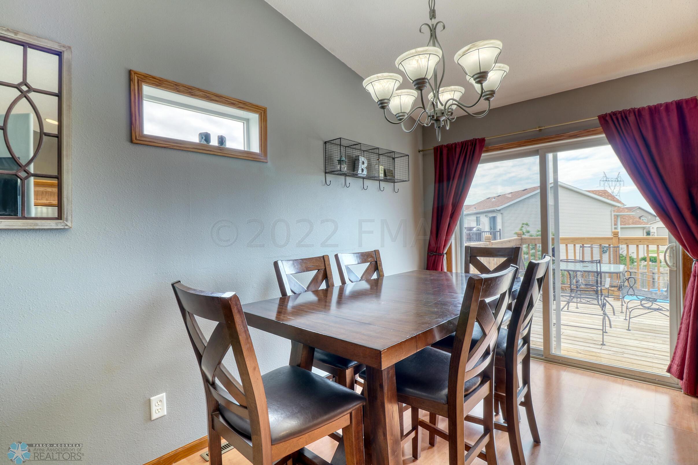 Dining Area1_3