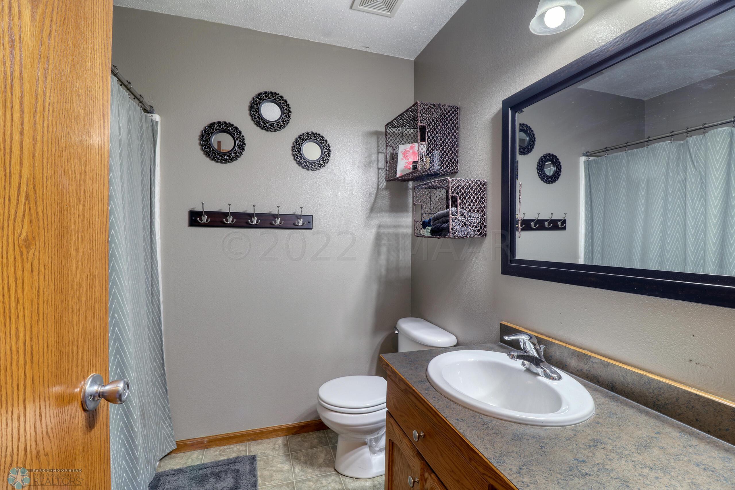 Bathroom1_1
