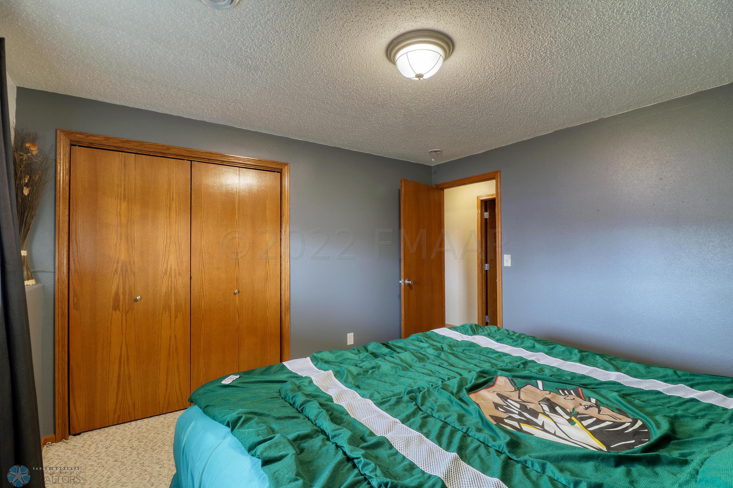 Basement Bedroom2_2
