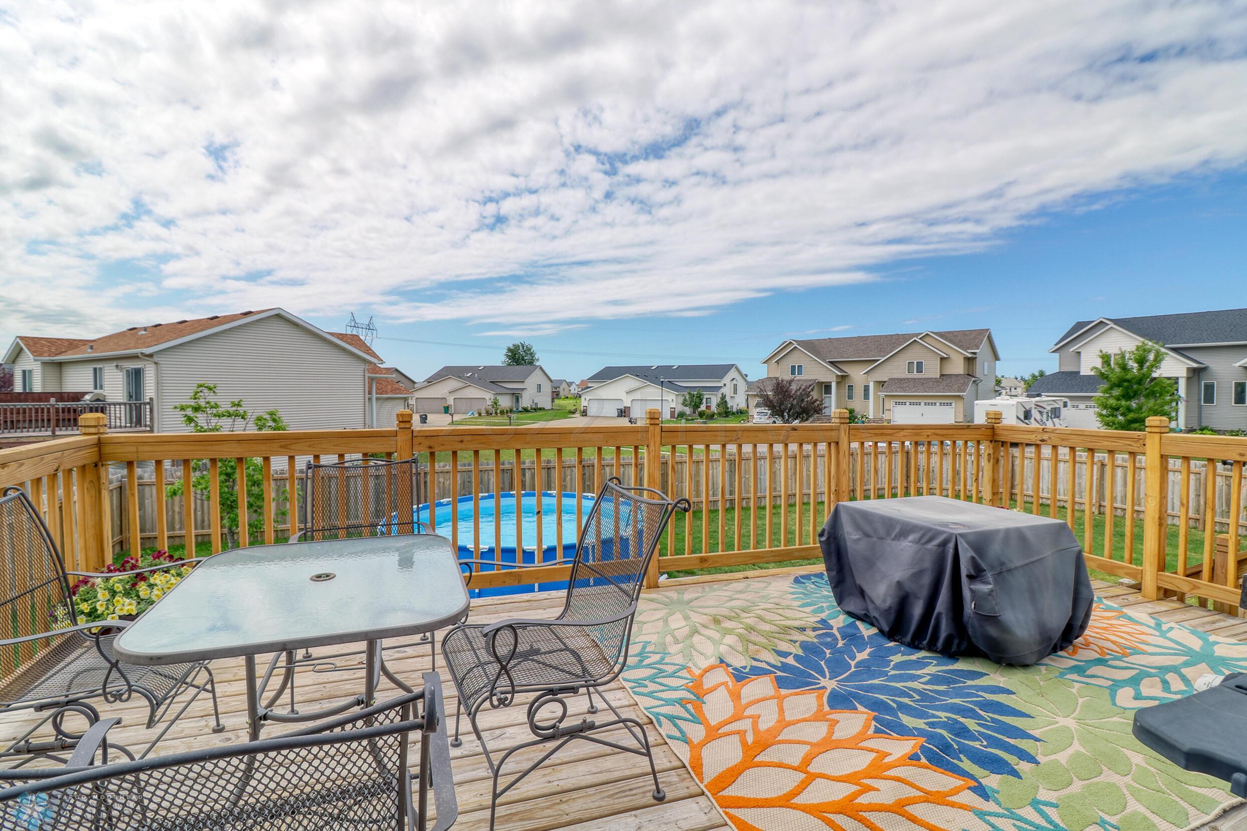 Backyard Deck1_0