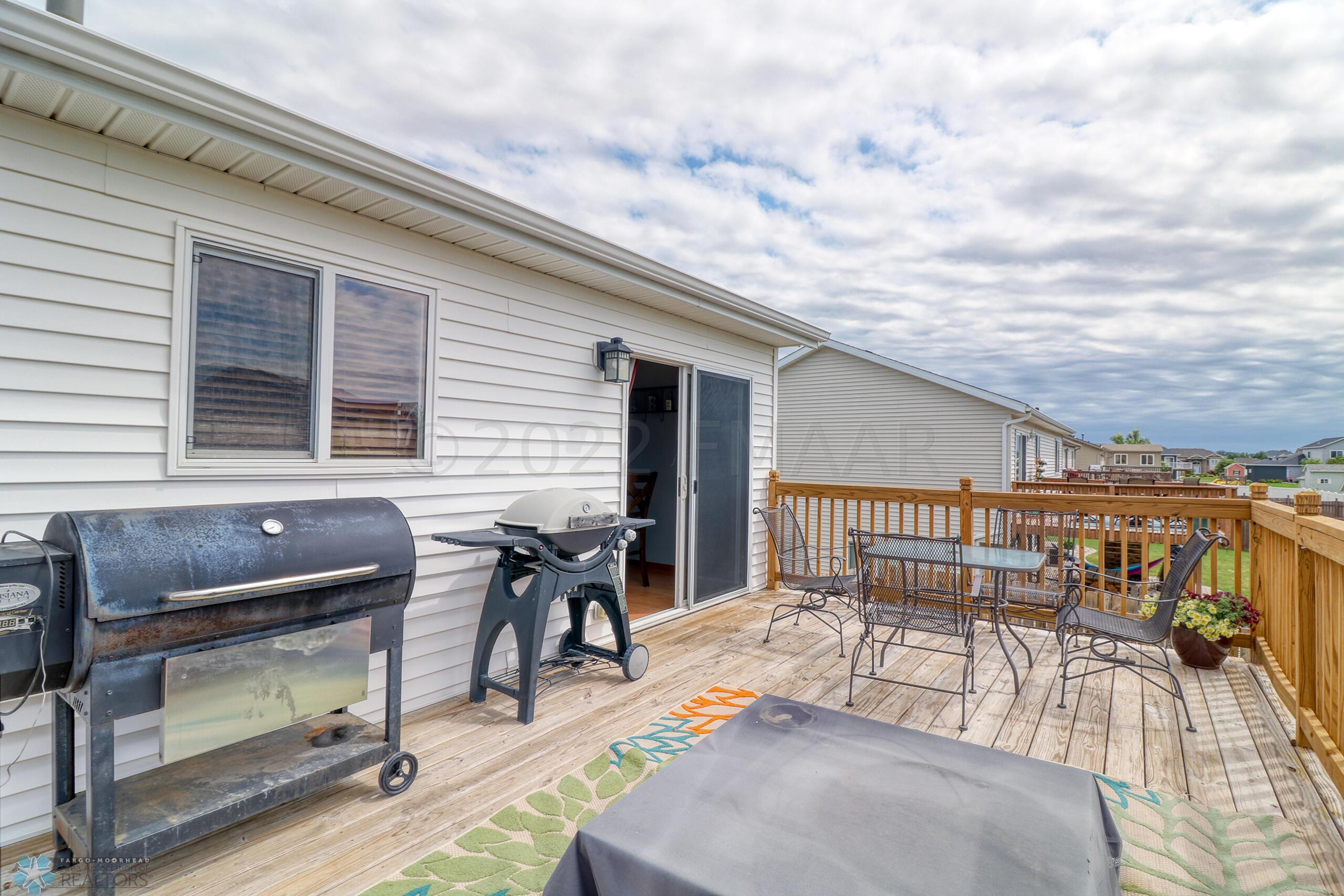 Backyard Deck1_2