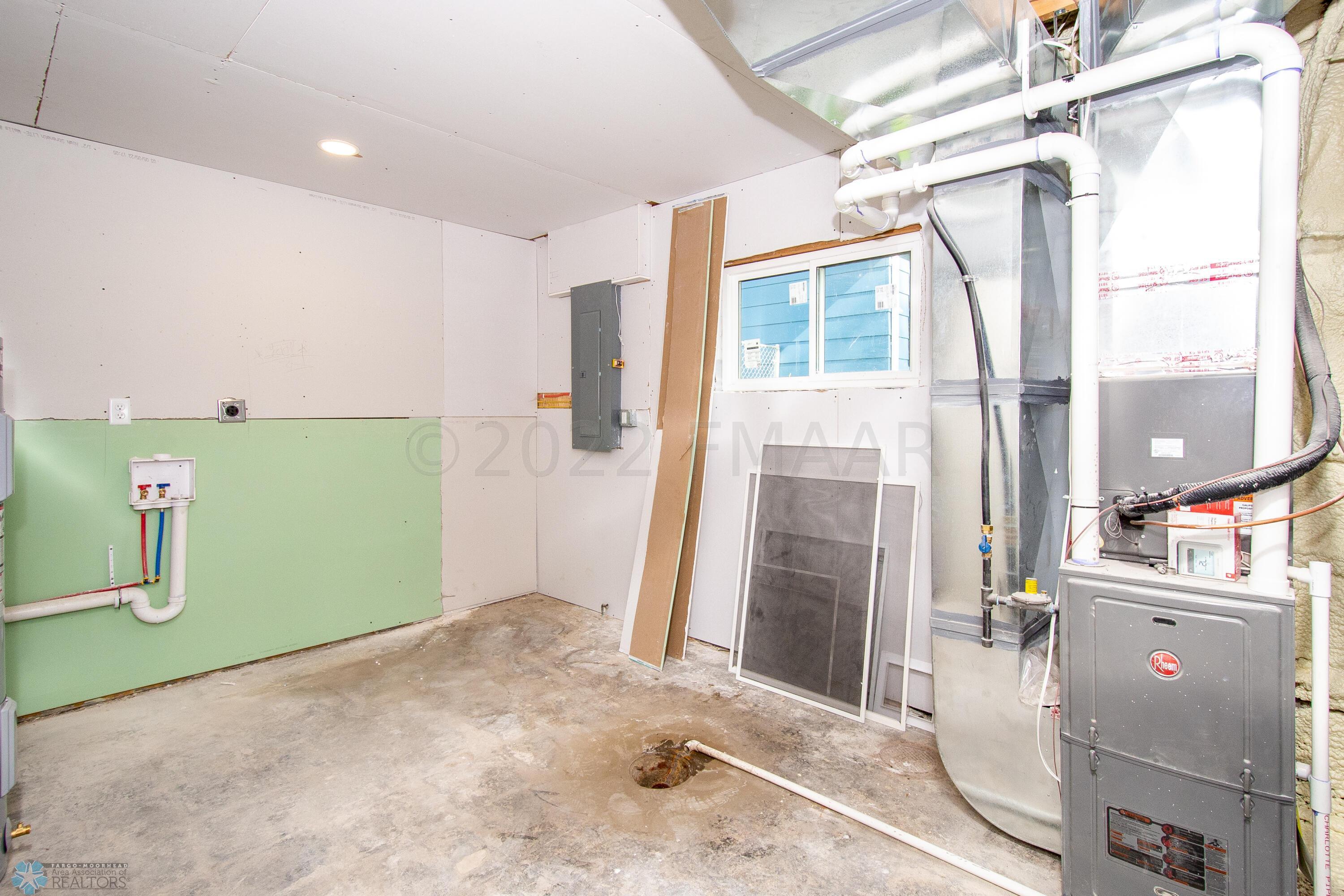 Utility Room/Laundry