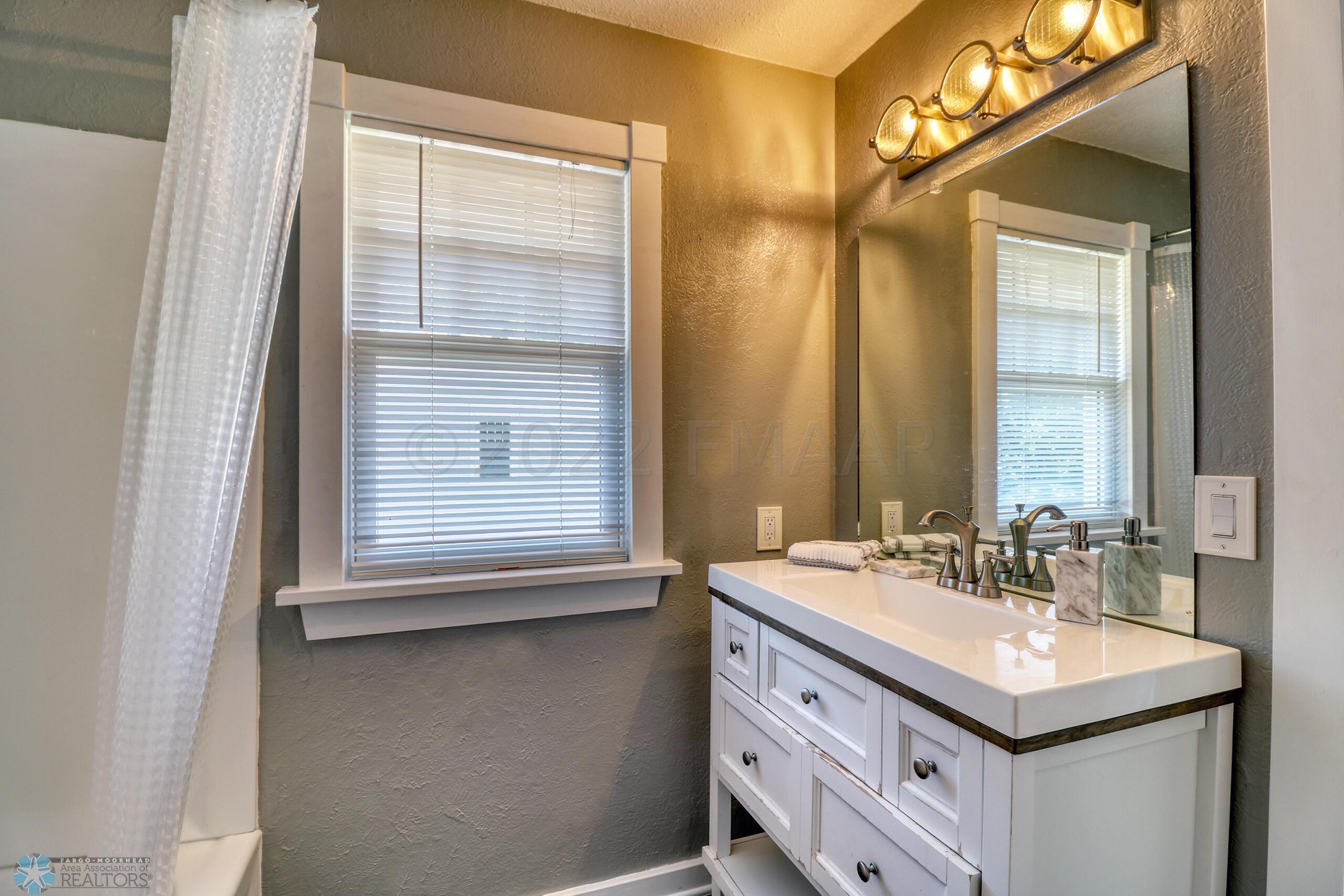 Bathroom2_1
