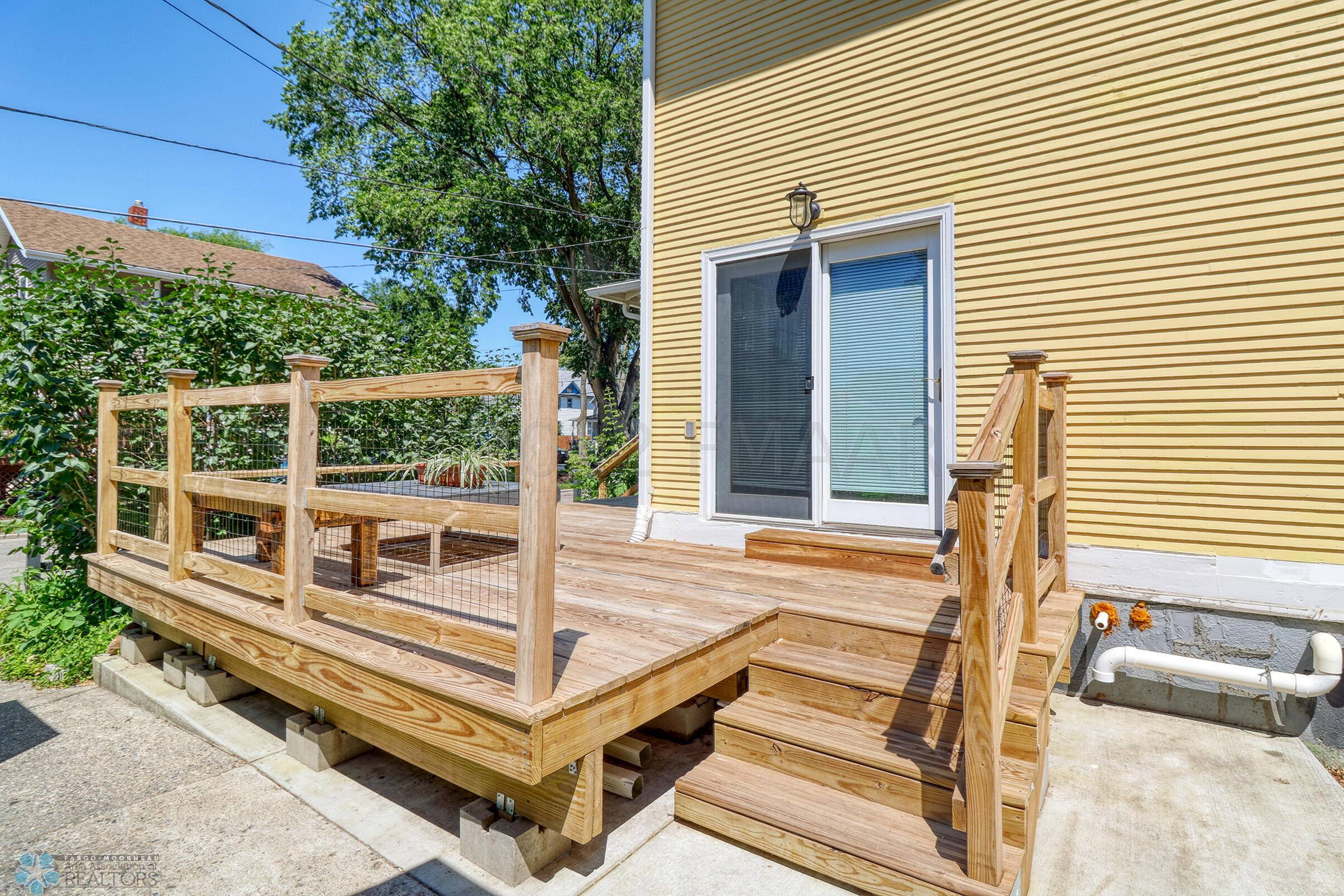 Backyard Deck1_1