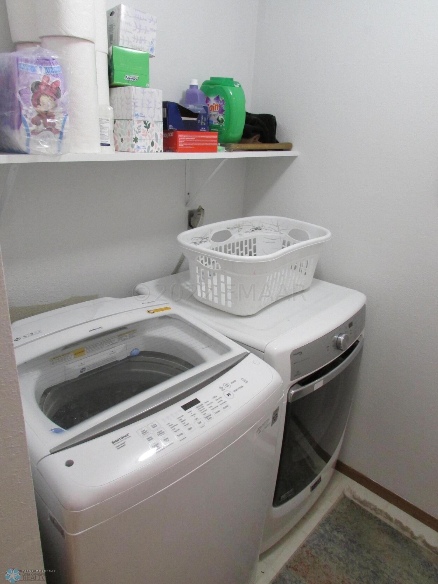 washer dryer stay