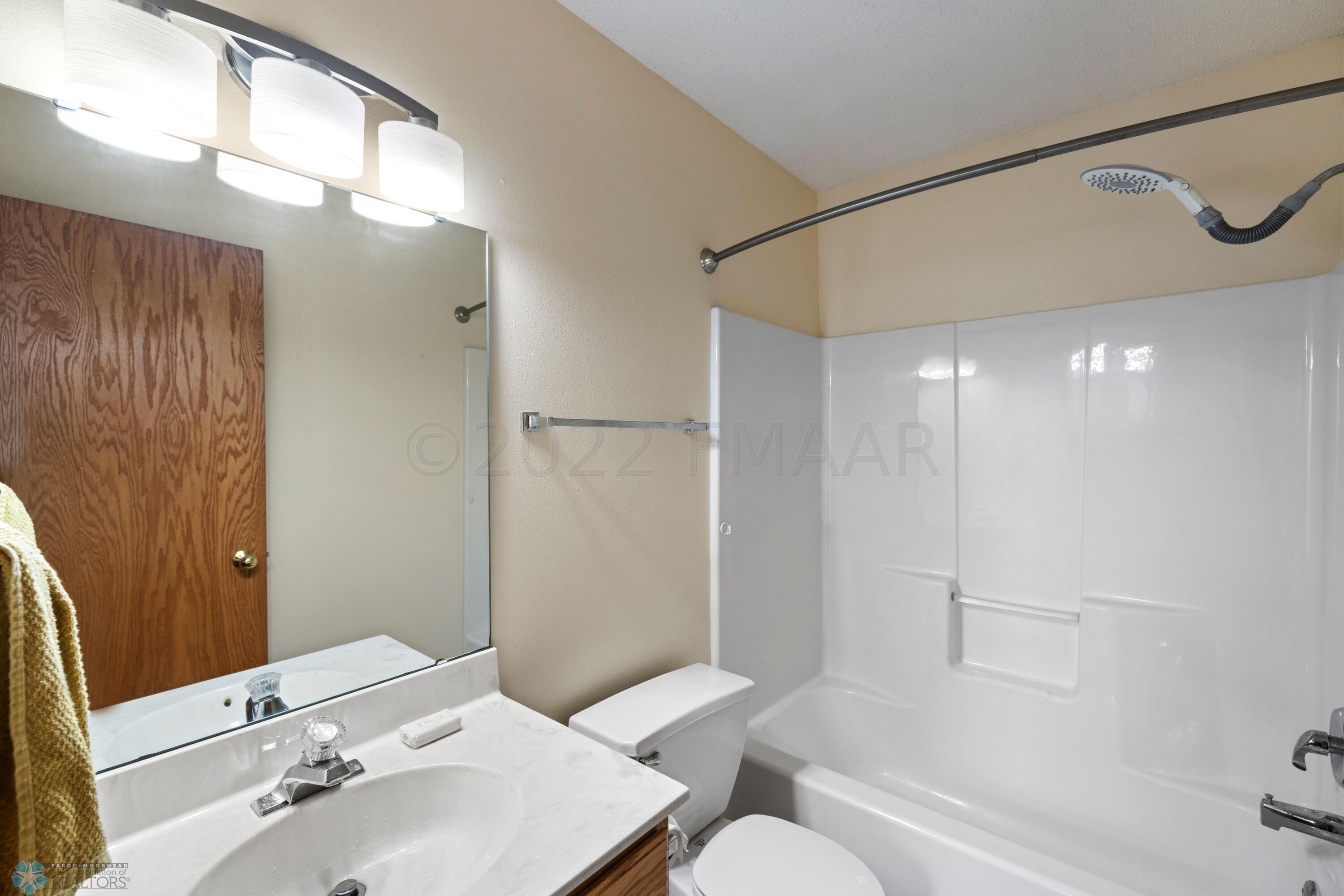 748555F6-6770-4C27-8343-16C2BD4F9826